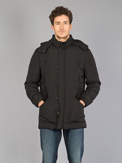 COLINS черный мужской пальто COLINS черный мужской пальто<br>Пол: мужской; Цвет: черный; Размер INT: M;