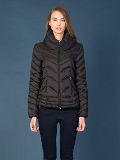 COLINS черный женский куртки COLINS черный женский куртки<br>Пол: женский; Цвет: черный; Размер INT: S;