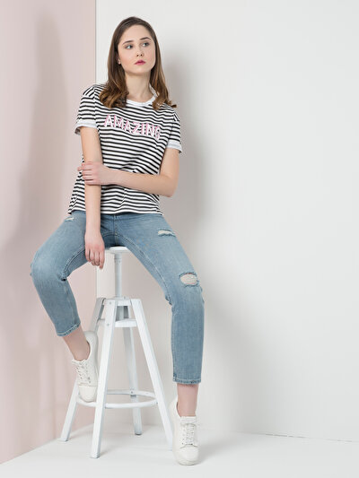 COLINS белый женский футболки короткий рукав COLINS белый женский футболки короткий рукав<br>Пол: женский; Цвет: белый; Размер INT: S;