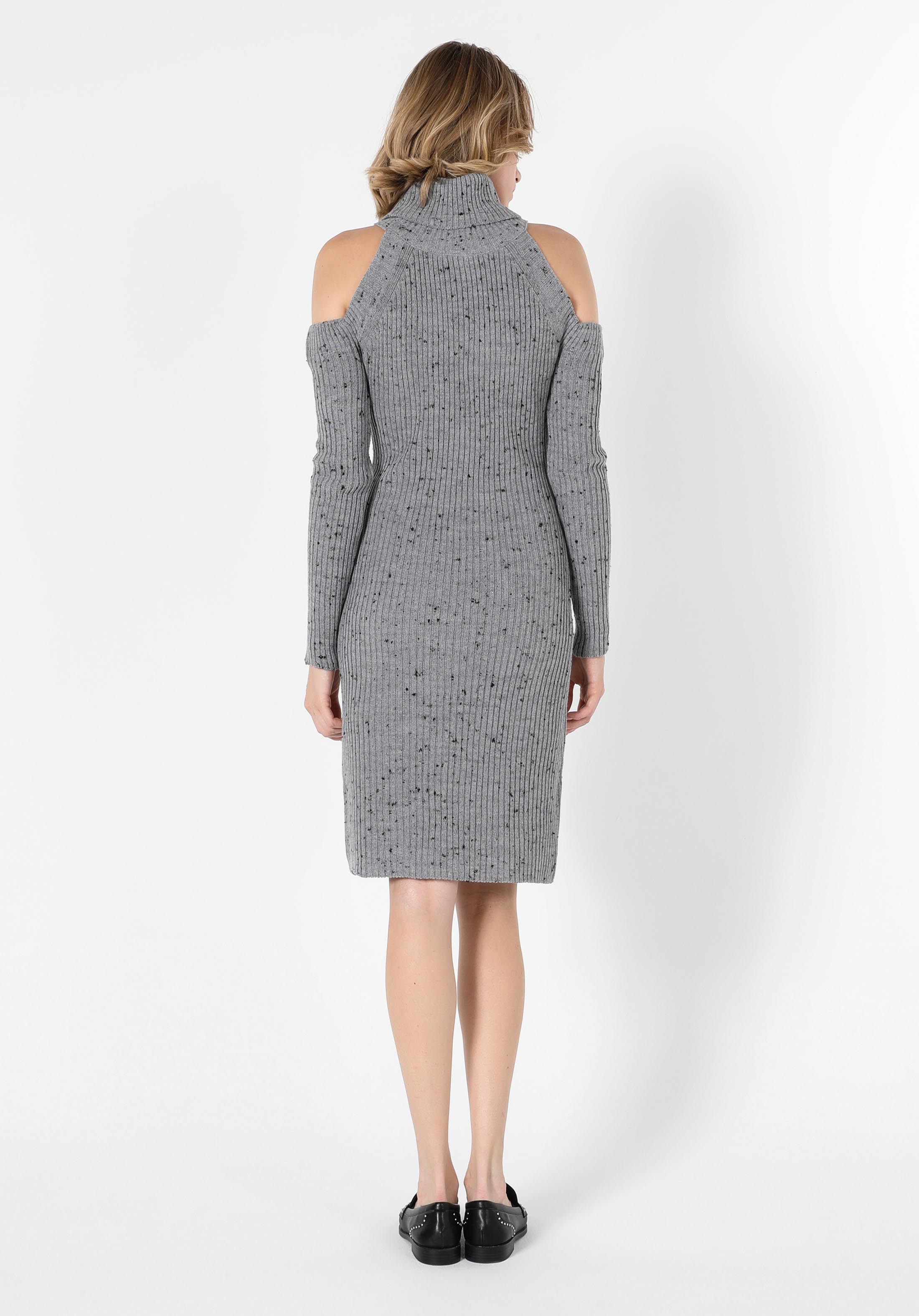 Показать информацию о Жен. Платья