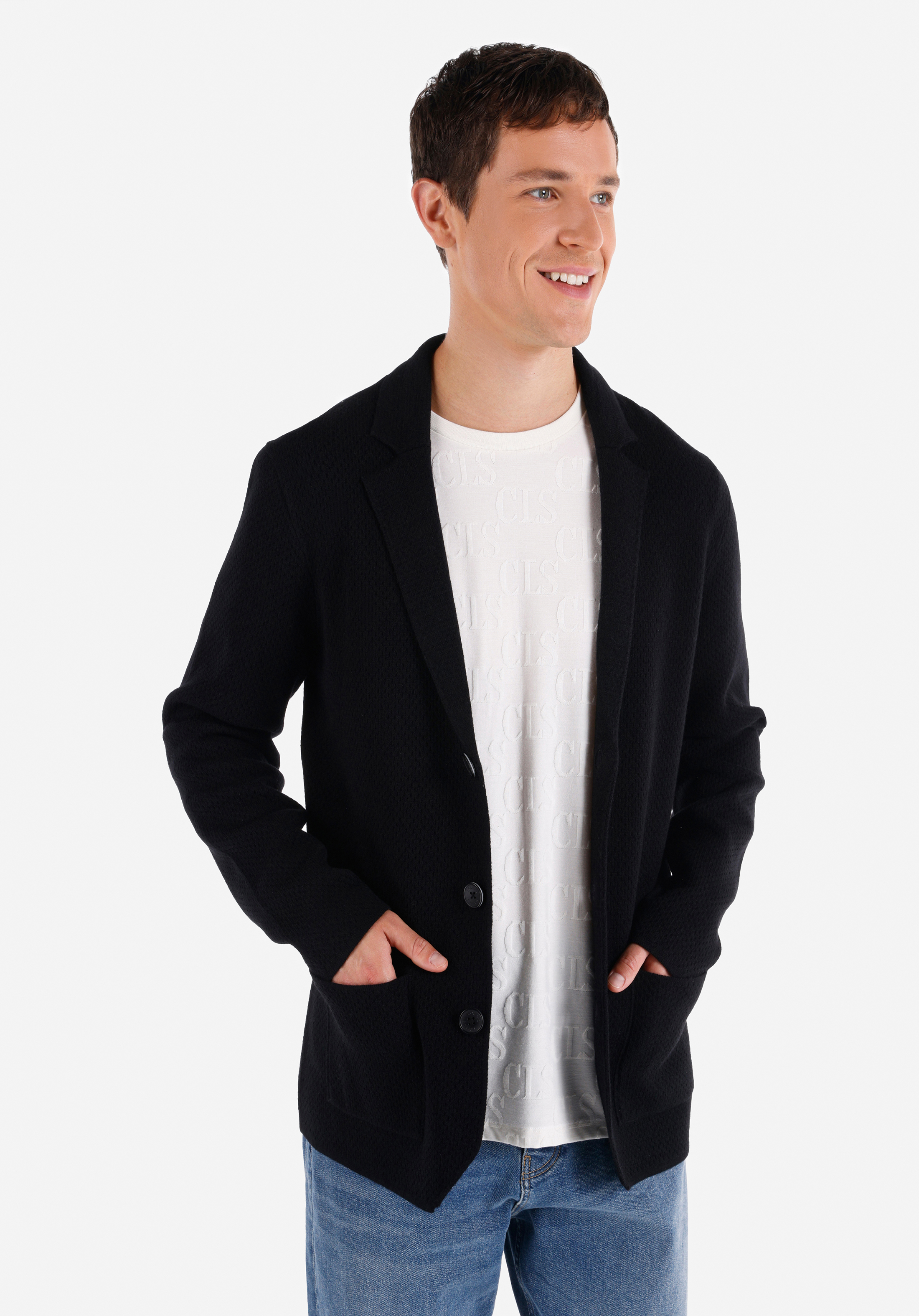 Показать информацию о Мужской черный кардиган slim fit