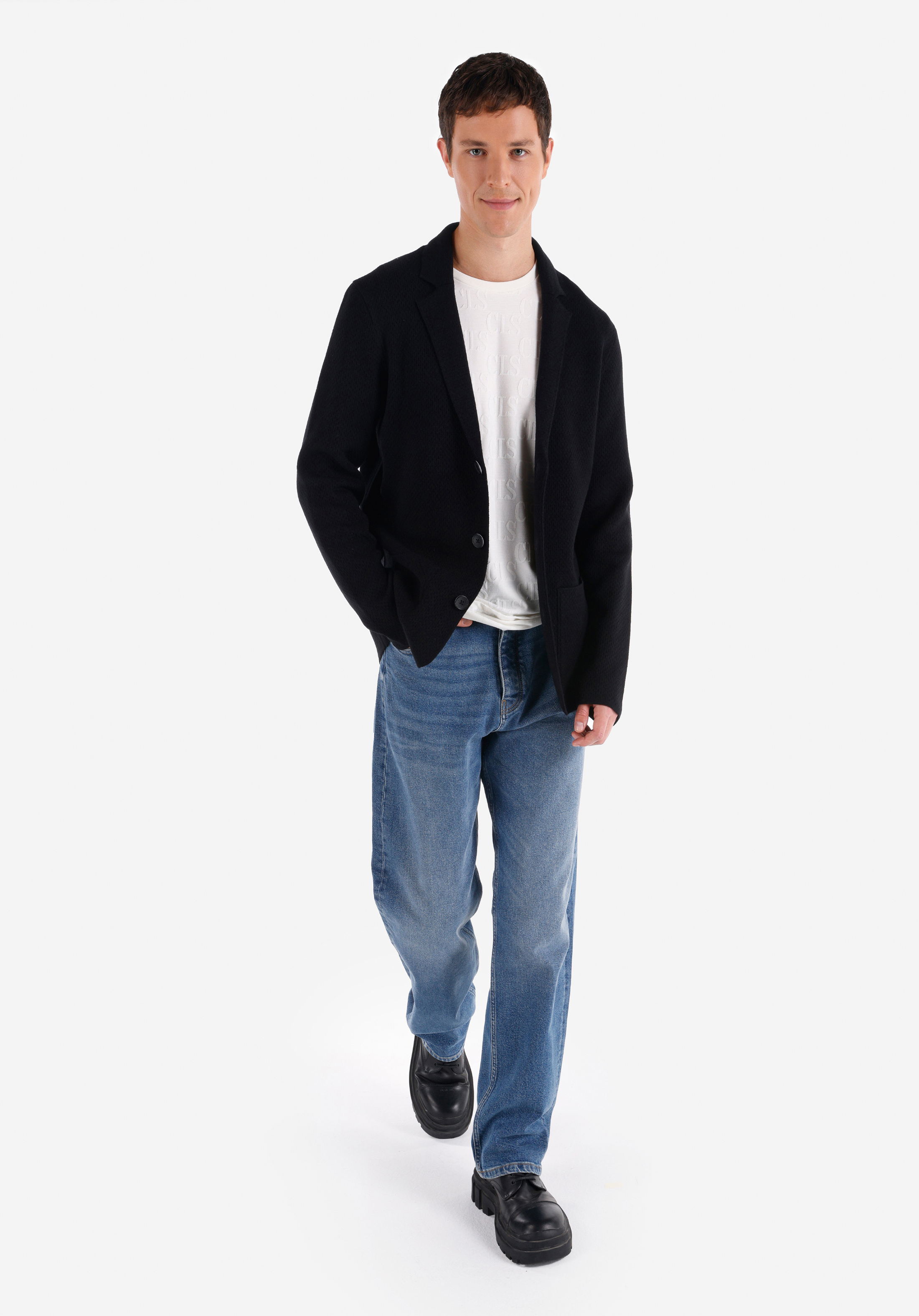 Показать информацию о Мужской черный кардиган slim fit