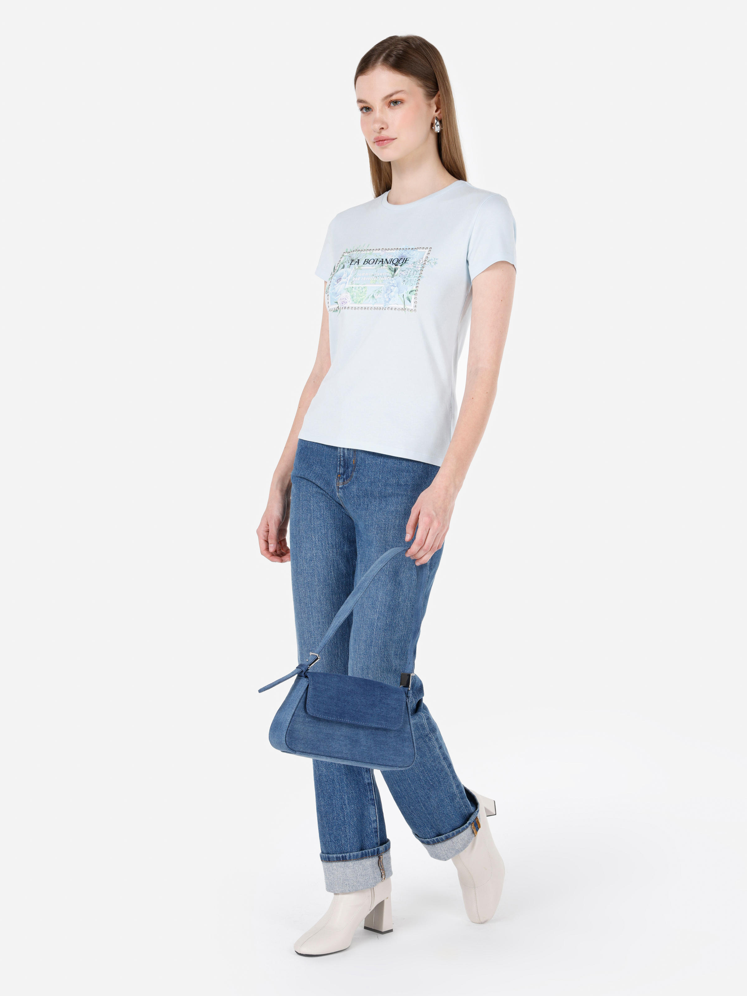 Показать информацию о Slim fit женская синяя футболка с коротким рукавом и круглым вырезом