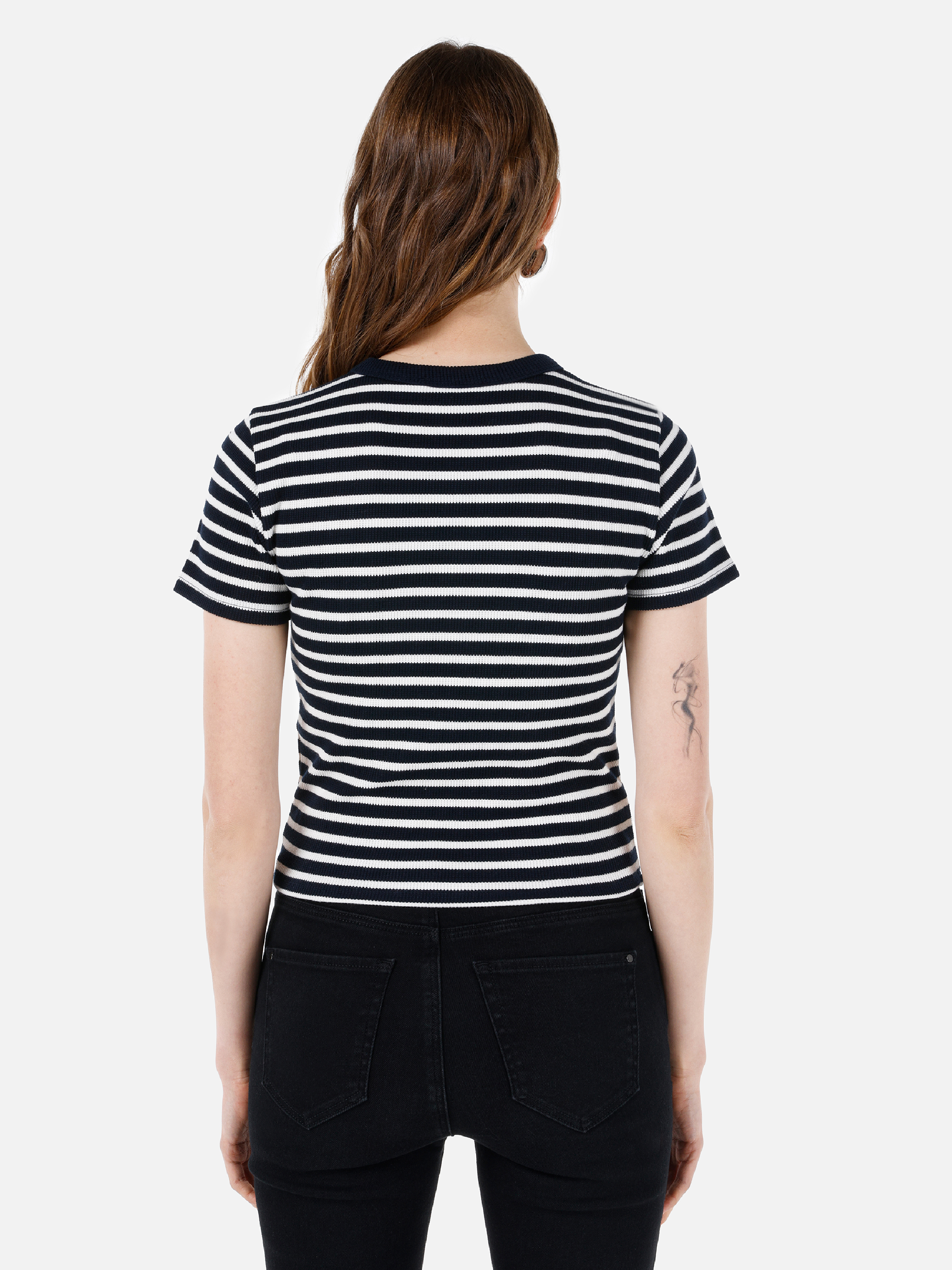 Показать информацию о Slim fit женская темно-синяя футболка с коротким рукавом с круглым вырезом