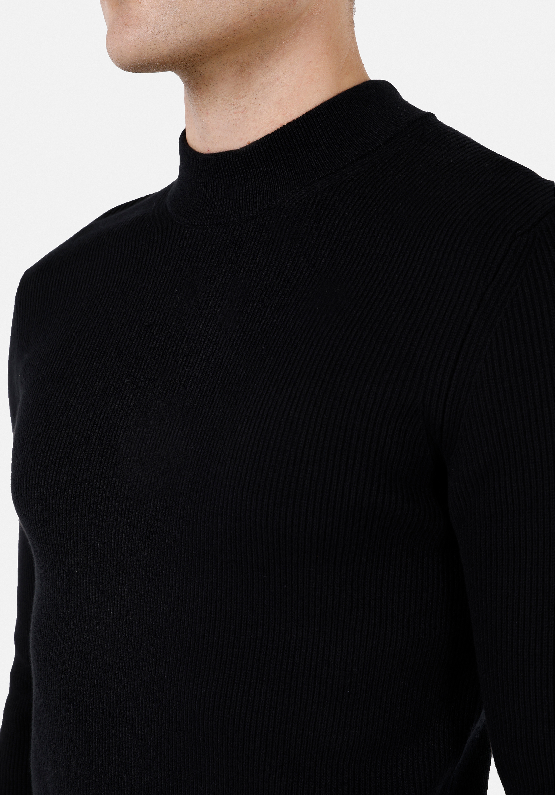 Показать информацию о Мужская Свитеры