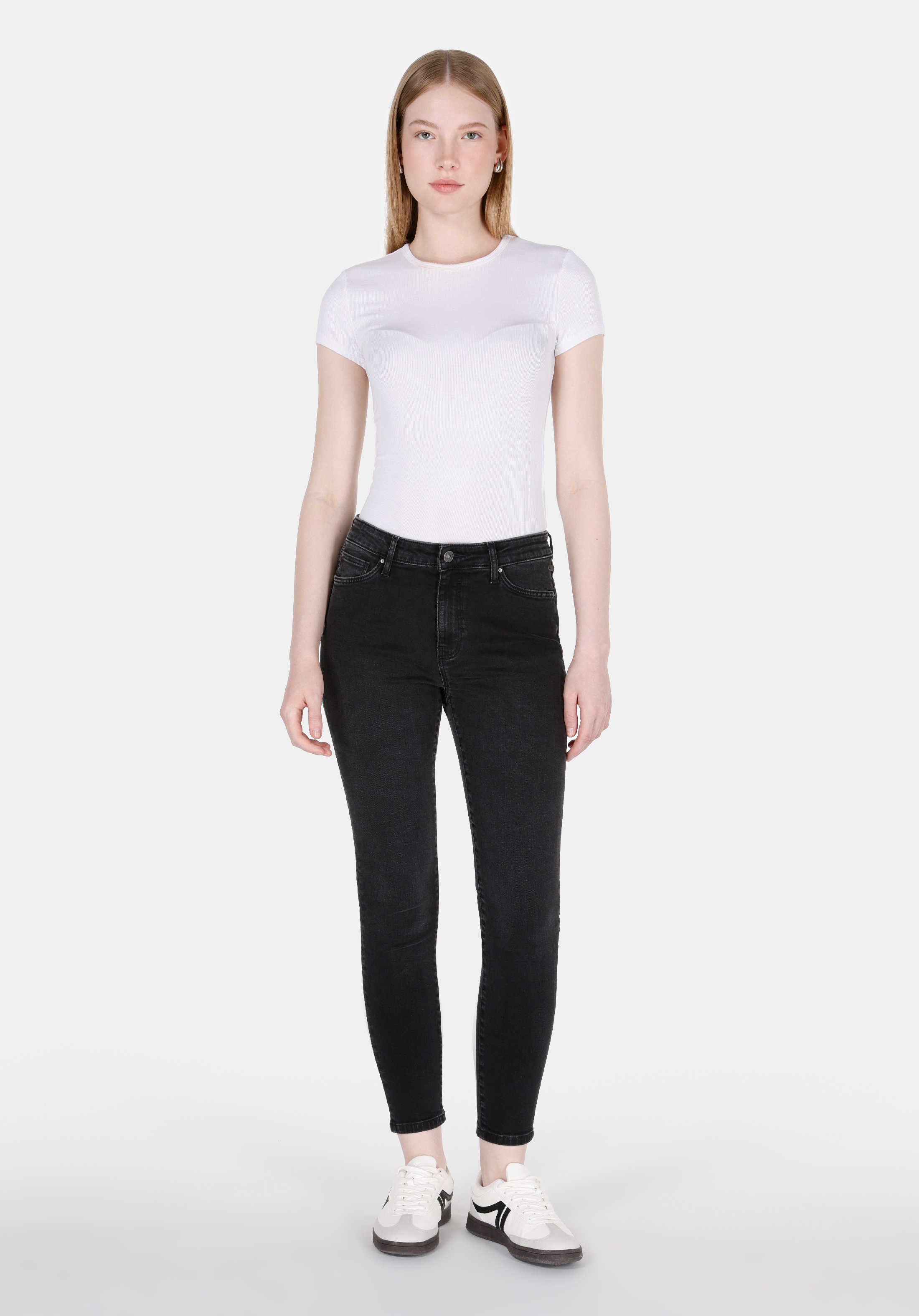 Показать информацию о Женские черные джинсы skinny fit средняя посадка