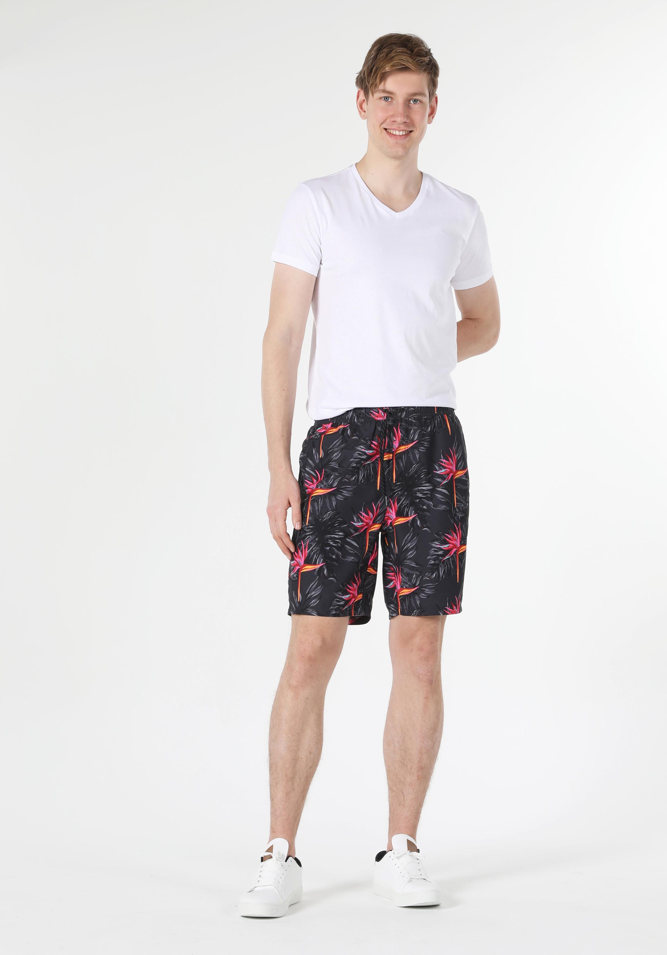 Показать информацию о Slim fit мужские антрацитовые плавательные шорты