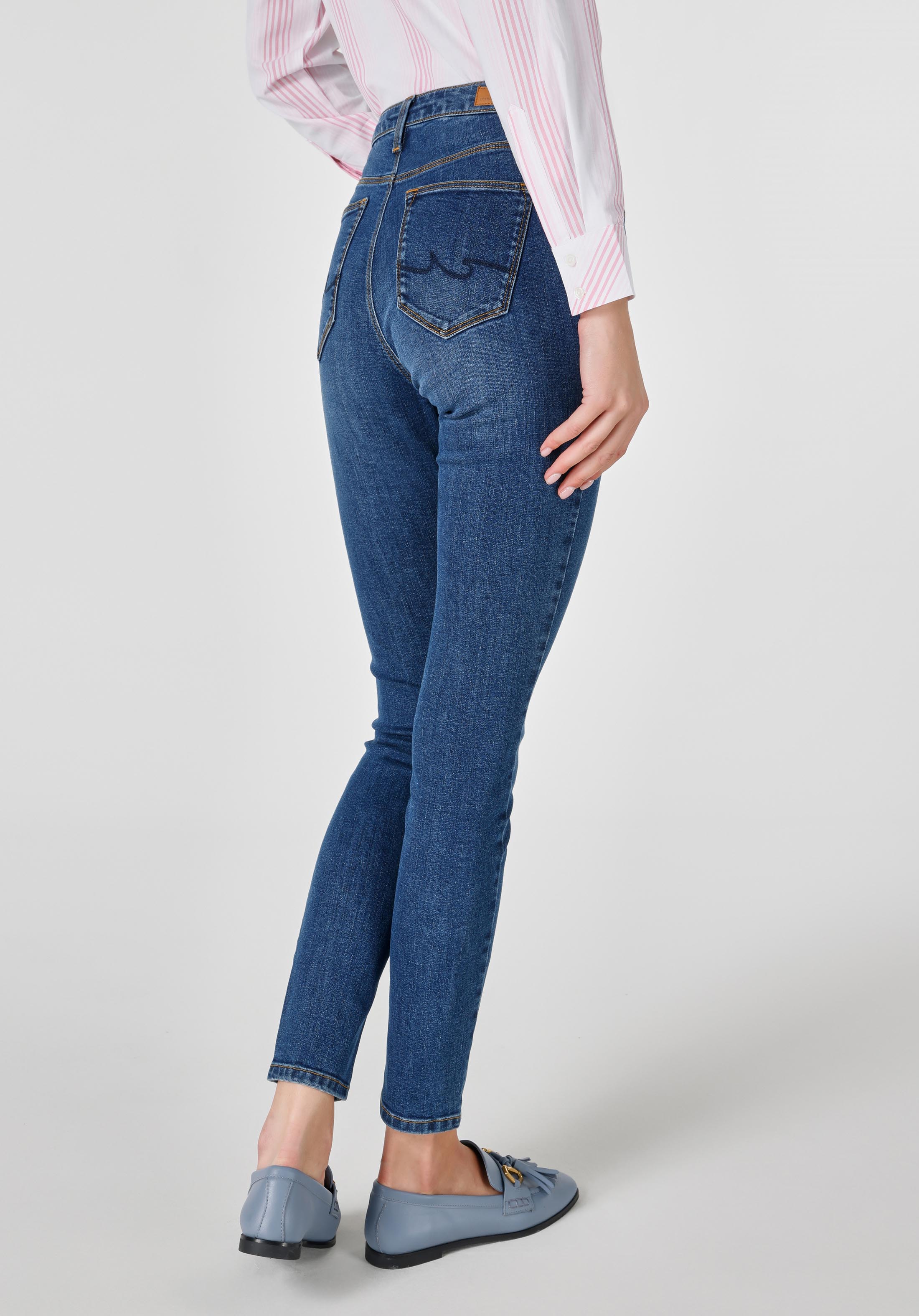 Показать информацию о Super slim fit mid waist супер тонкие женские джинсы цвета индиго