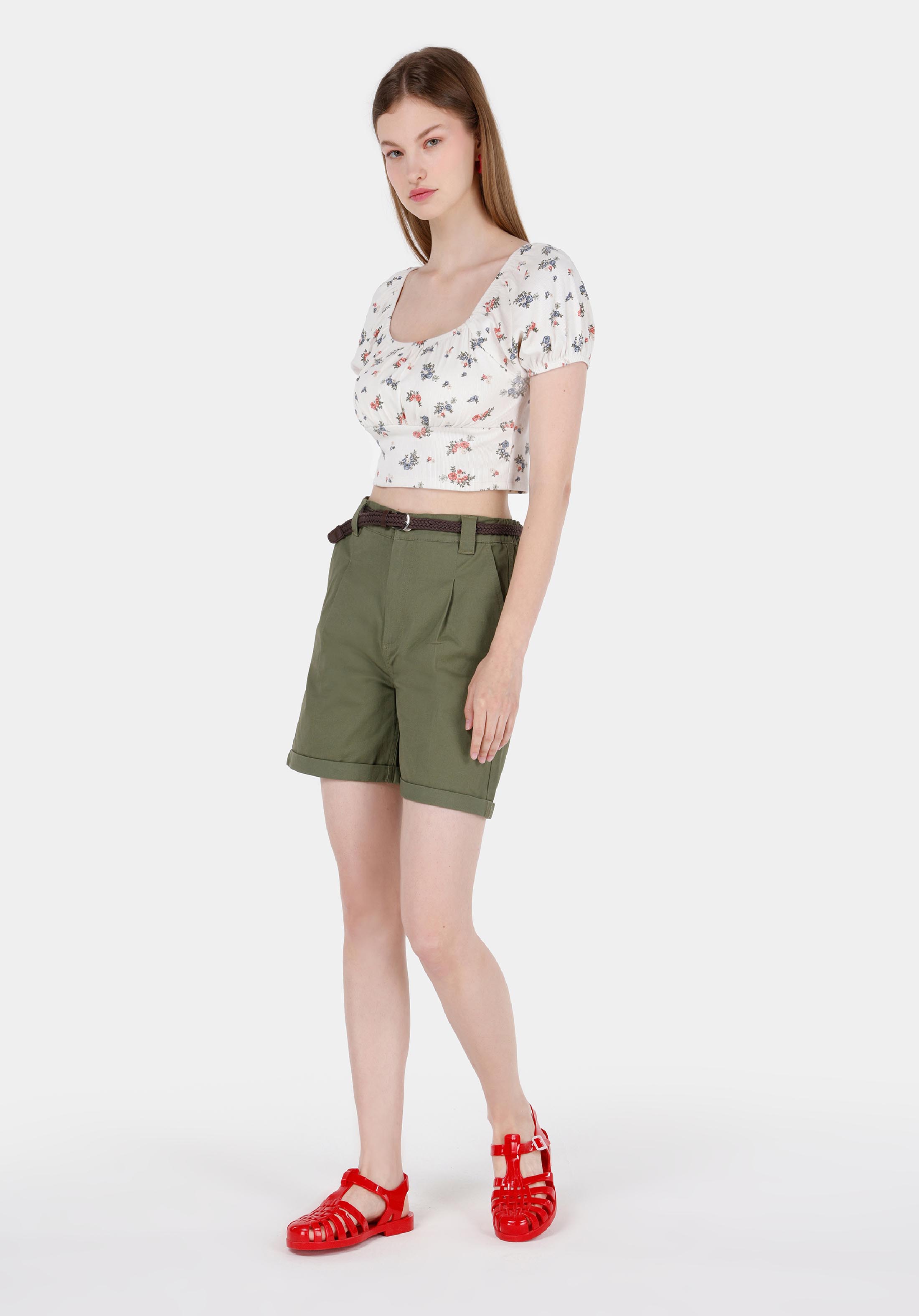 Показать информацию о Slim fit квадратный воротник цветочный женский экрю арбузный футболка