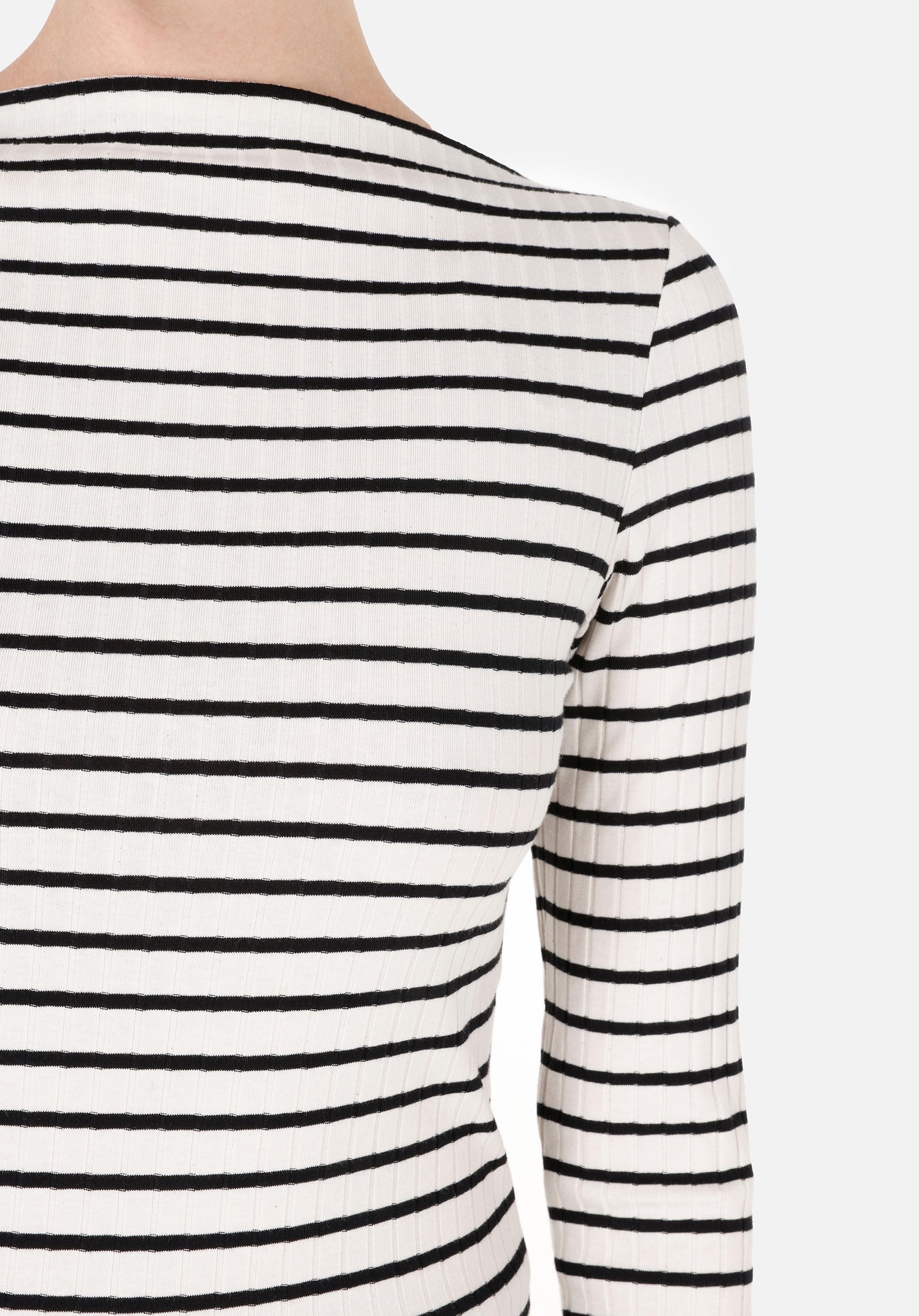 Показать информацию о Slim fit лодочка воротник женская белая футболка с длинным рукавом