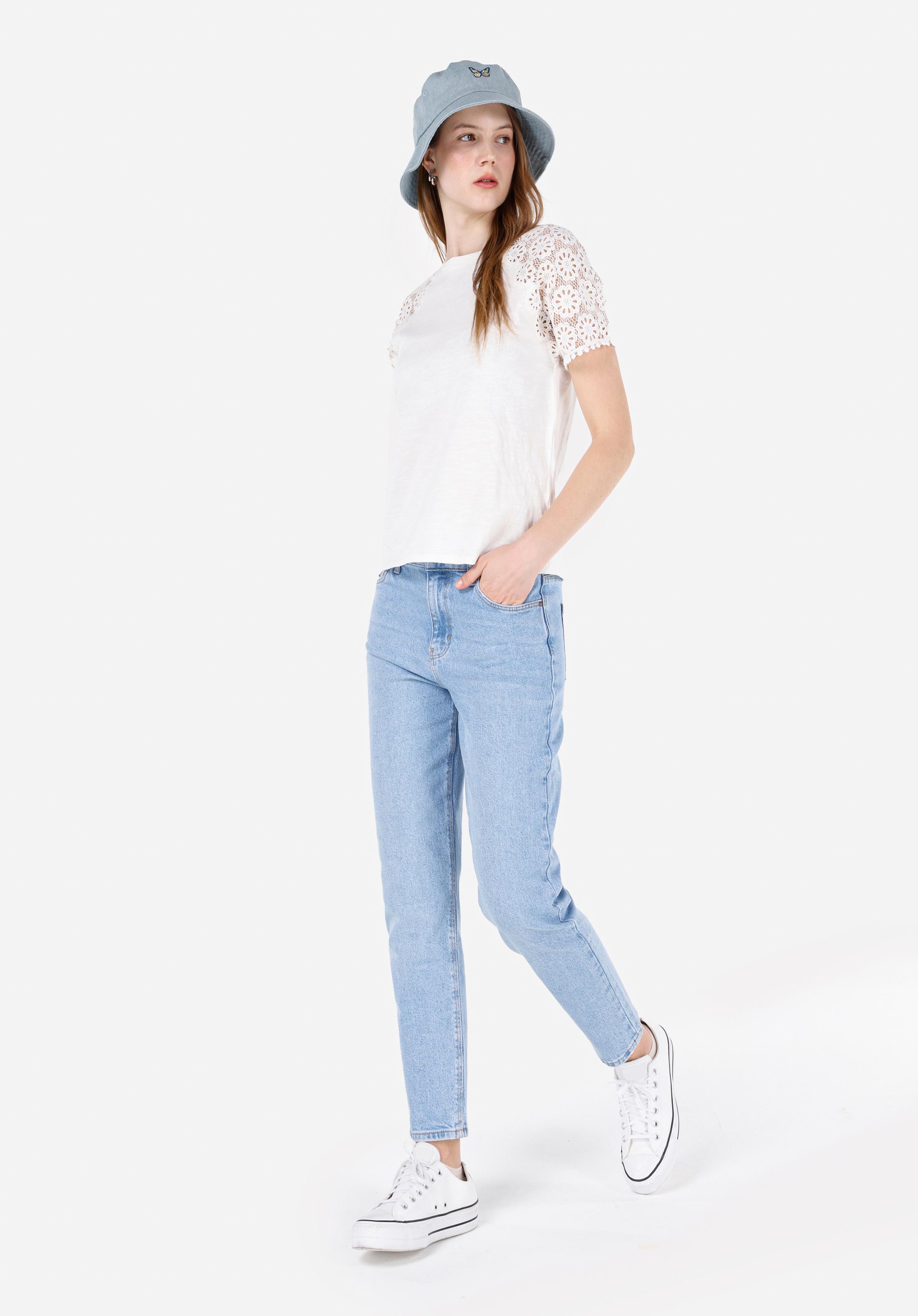 Показать информацию о Mom fit усадочные женские серые джинсы
