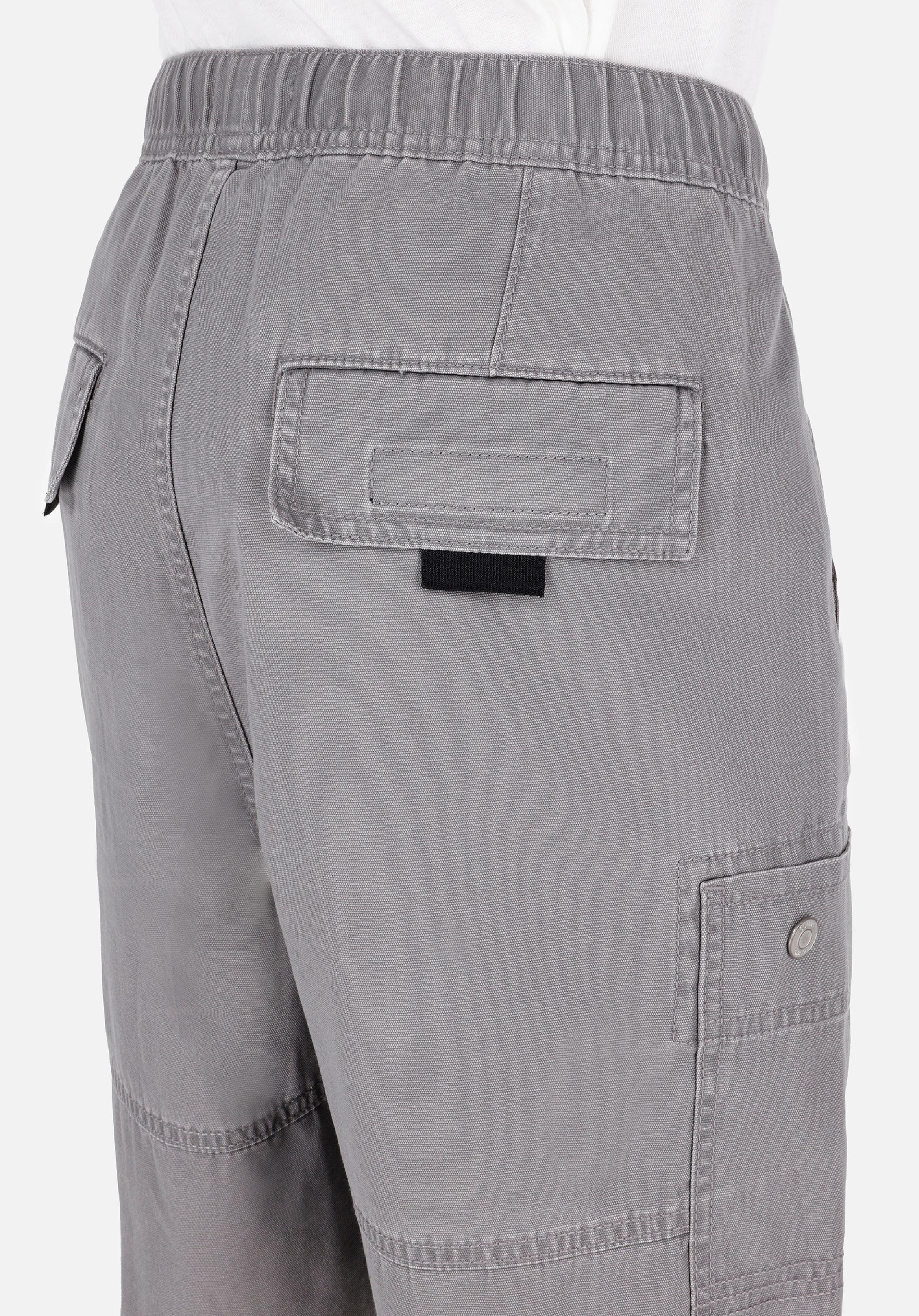 Показать информацию о Comfort fit mid way прямые мужские серые шорты