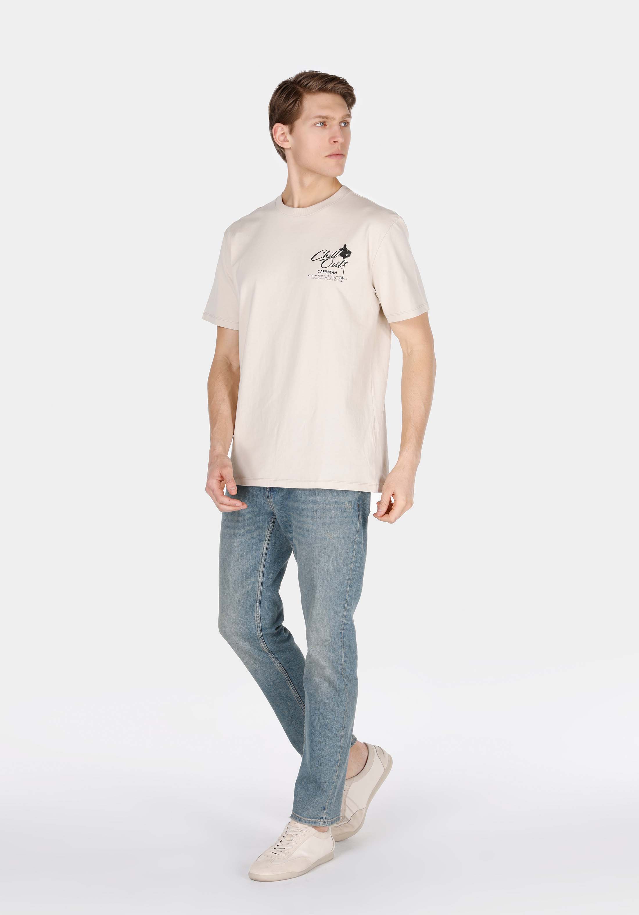 Показать информацию о Comfort fit круглый вырез прямая мужская бежевая футболка с коротким рукавом