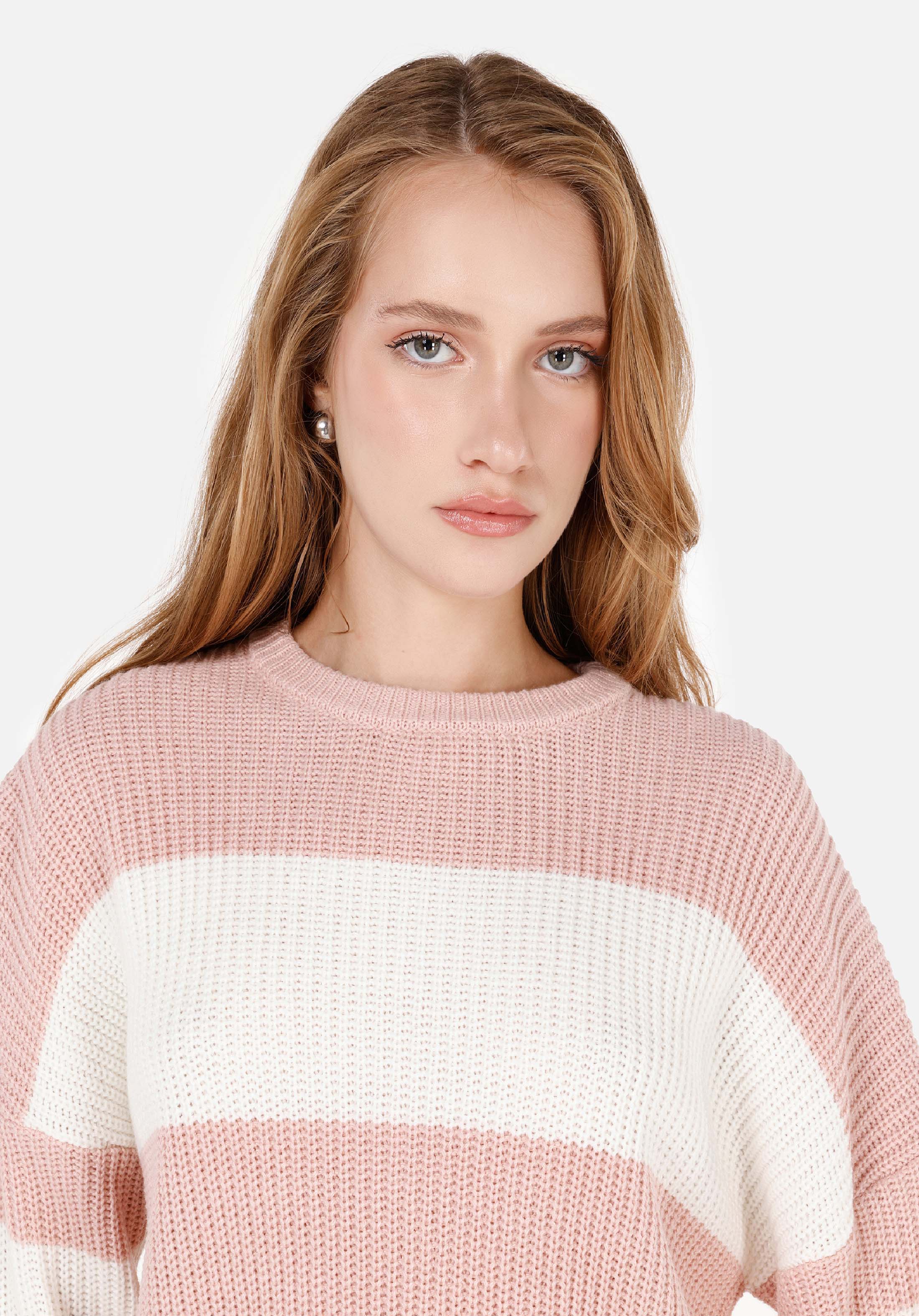 Показать информацию о Жен. Свитеры