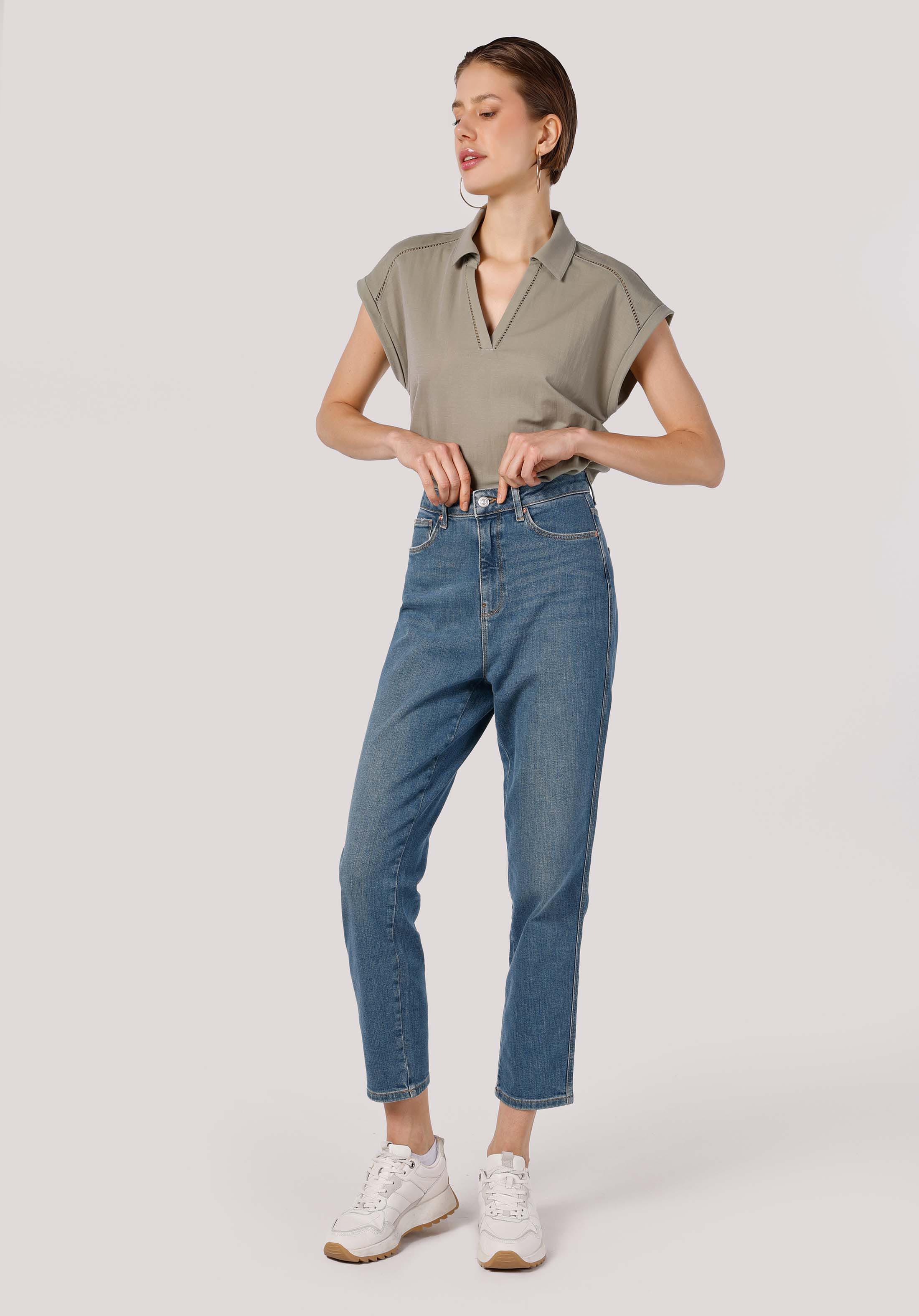 Показать информацию о Mom fit поднимающаяся талия уменьшающиеся ноги женские джинсы цвета индиго