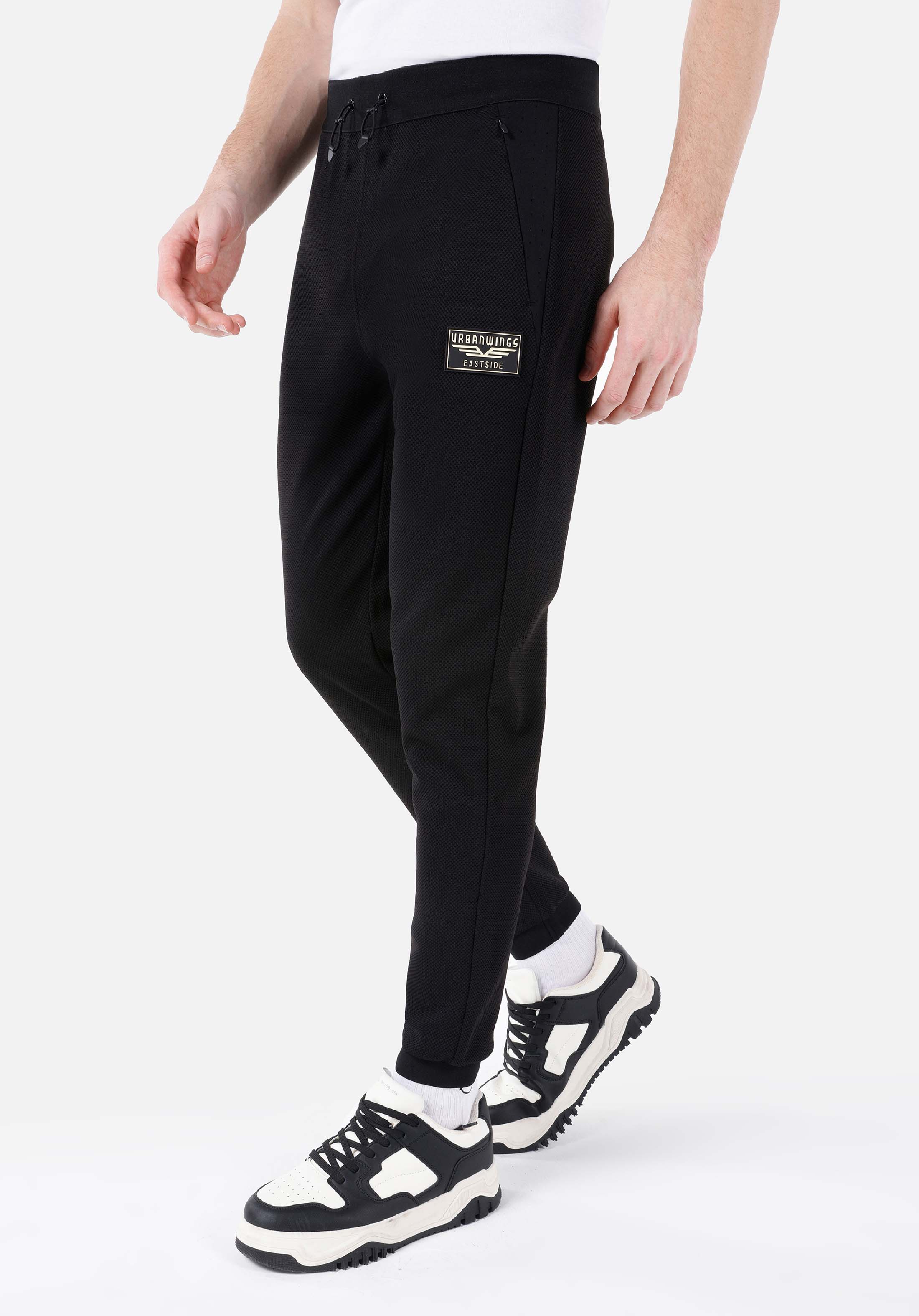 Показать информацию о Мужские черные спортивные штаны slim fit средняя посадка