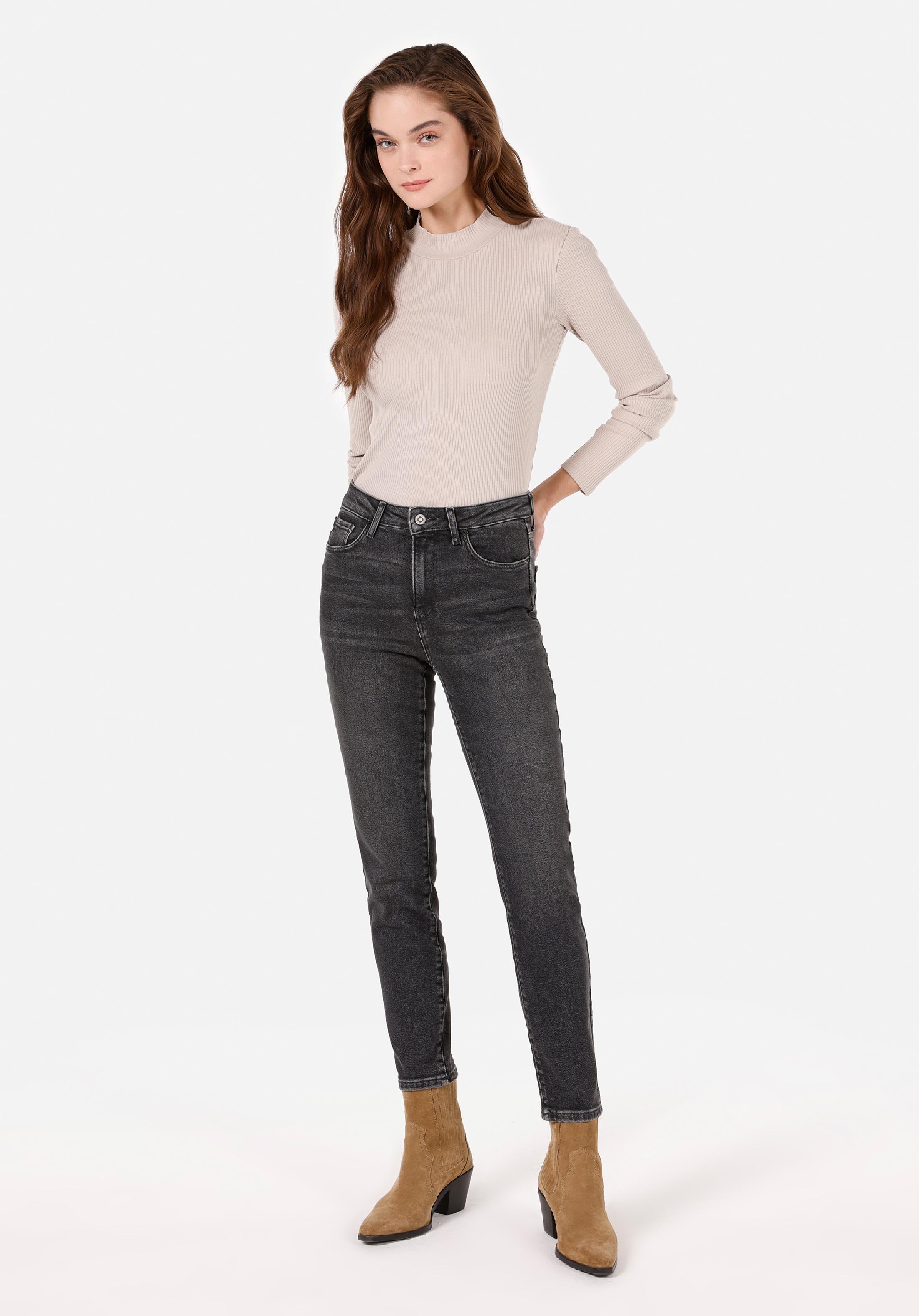 Показать информацию о Женские индиго джинсы slim fit средняя посадка узкий крой