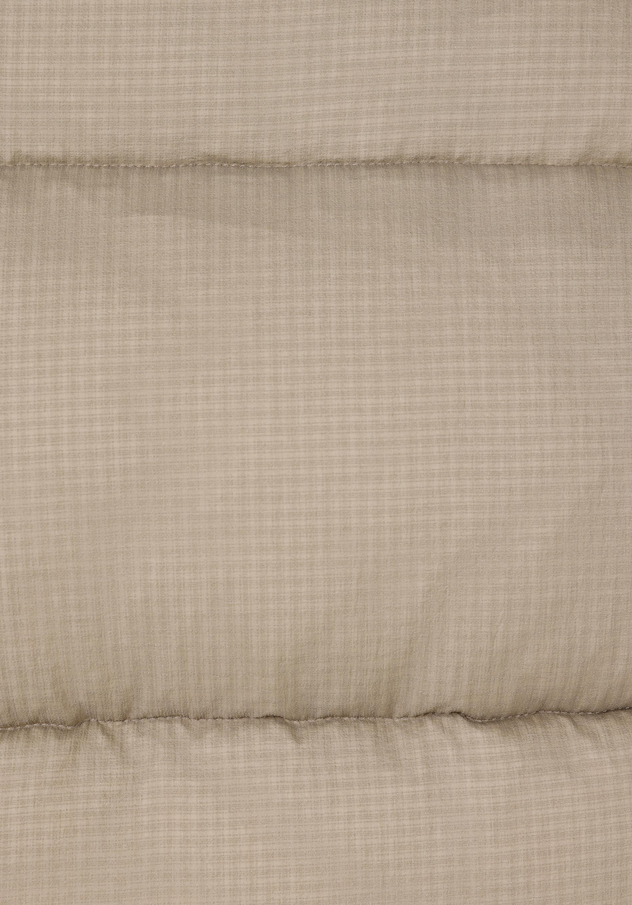 Показать информацию о Женское зеленое пальто с капюшоном прямого кроя