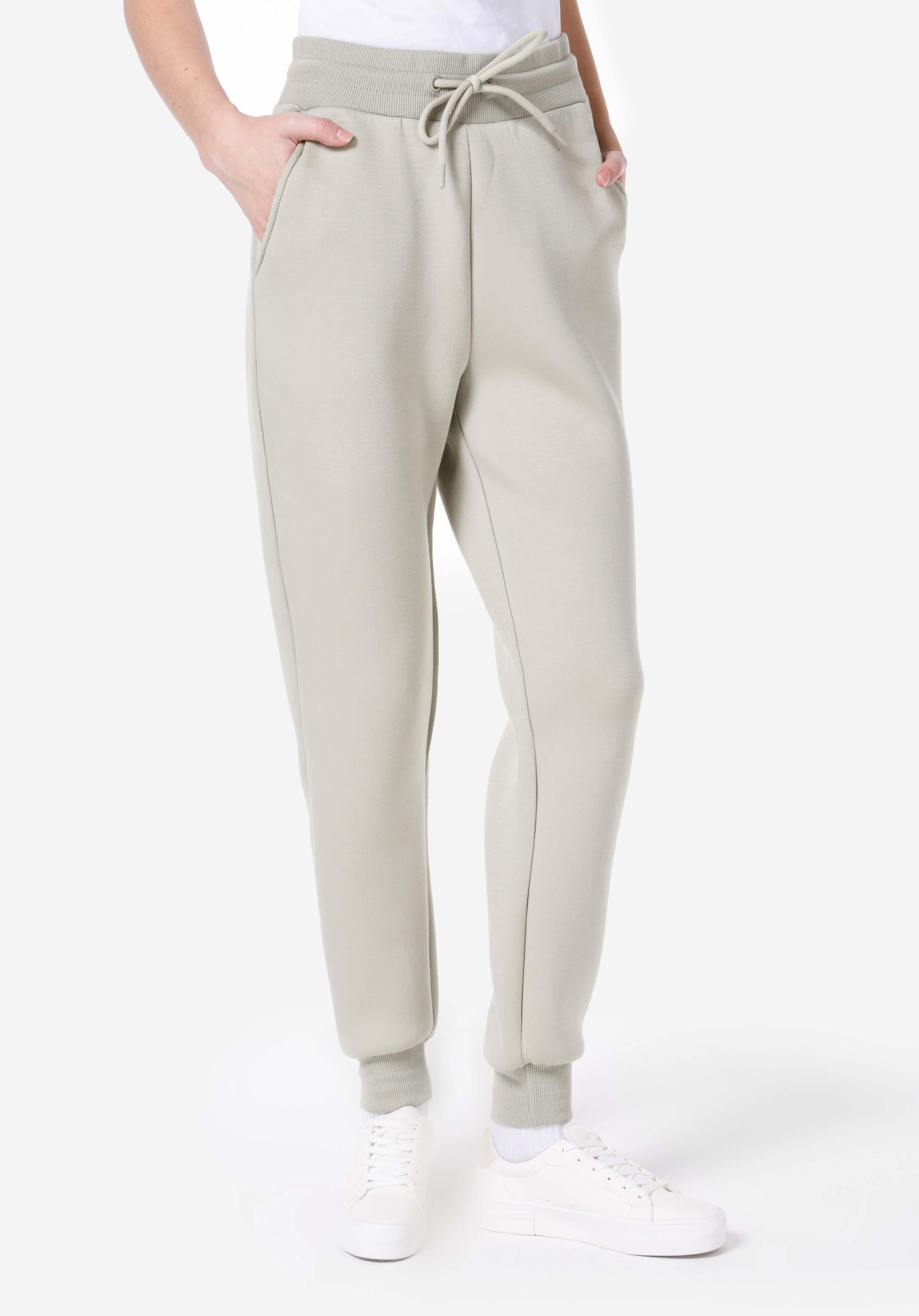 Показать информацию о Мужские зеленые спортивные штаны slim fit средняя посадка