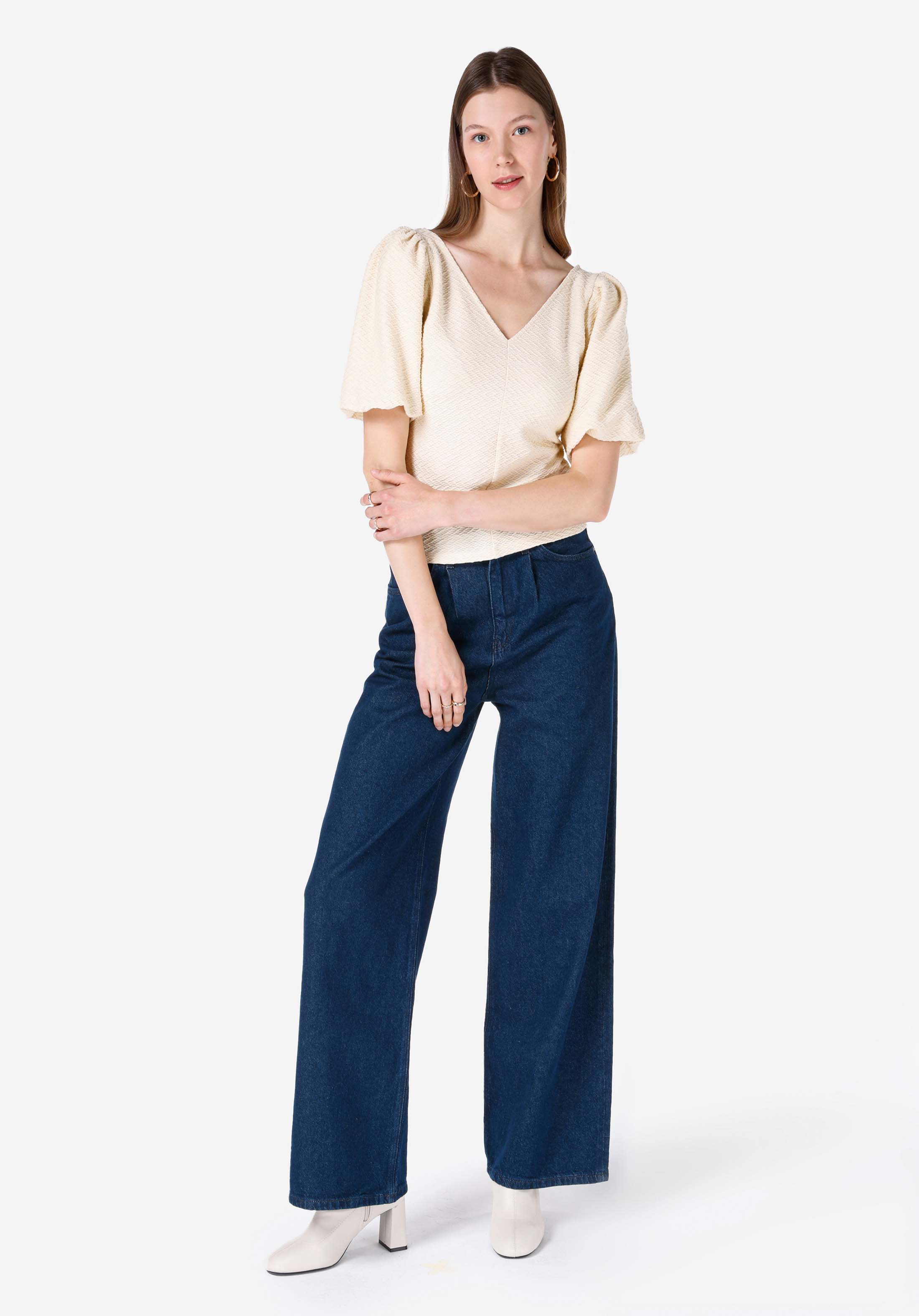 Показать информацию о Slim fit v-образный вырез прямая женская футболка с коротким рукавом ecru