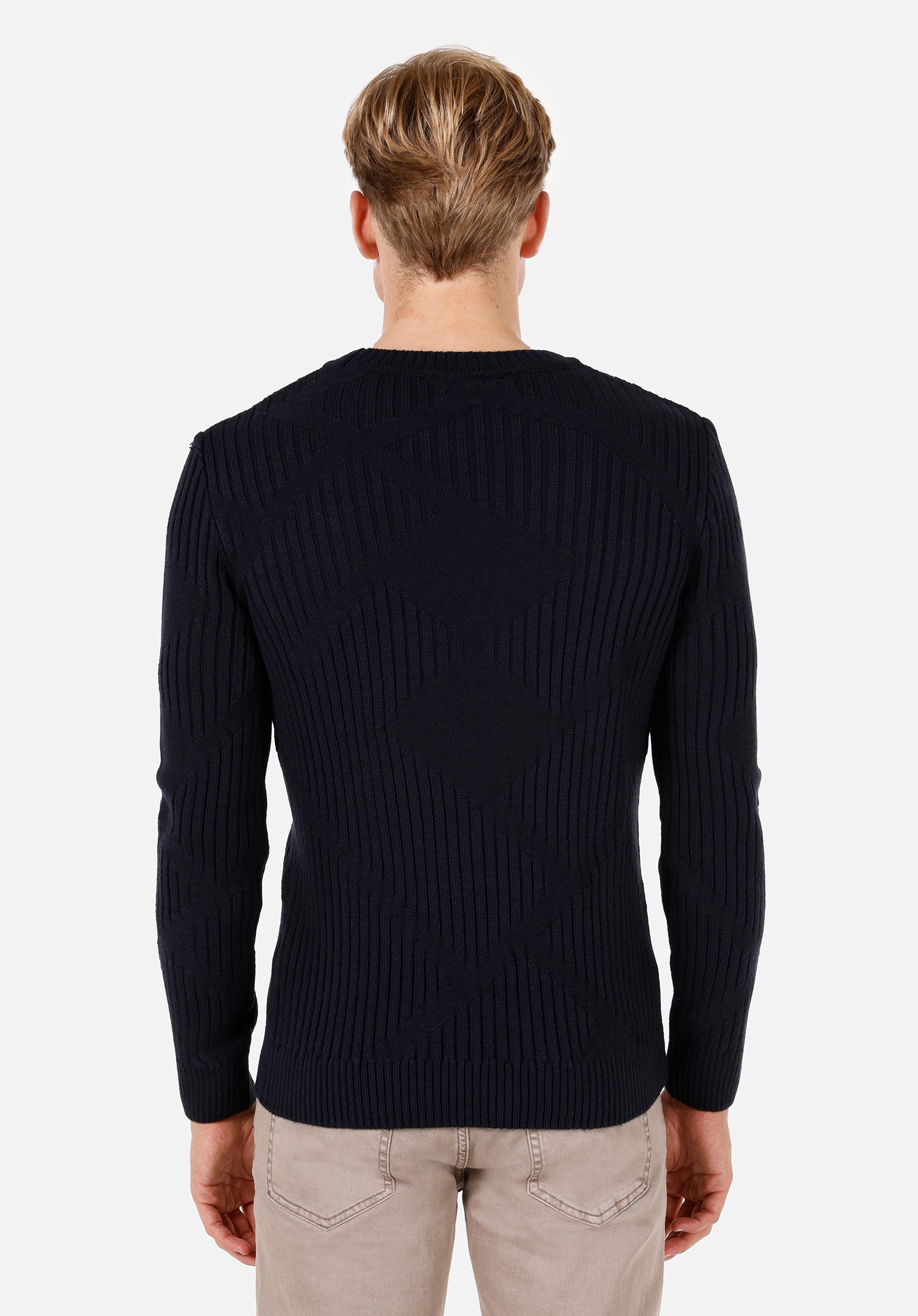 Показать информацию о Мужская Свитеры