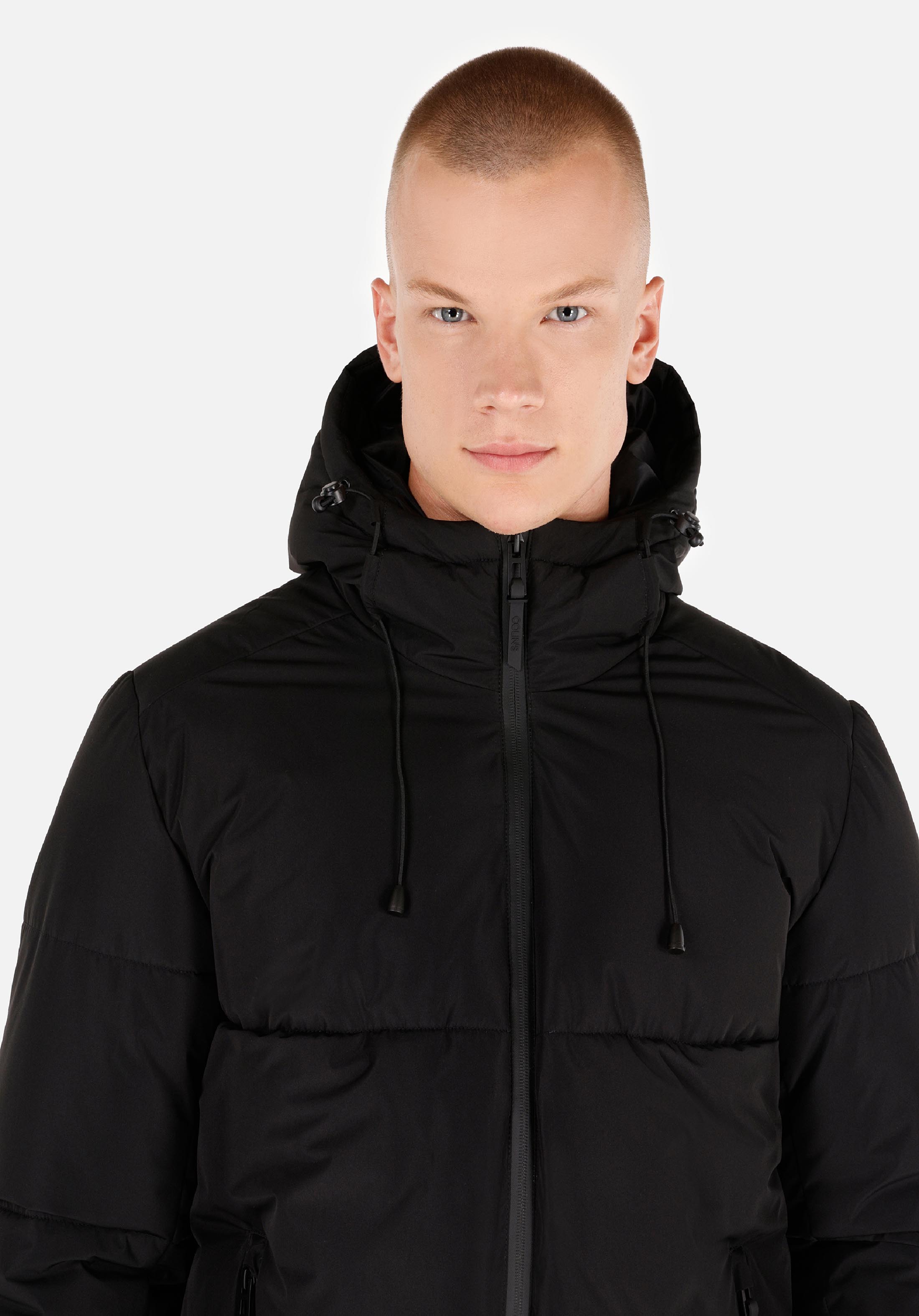 Показать информацию о Мужское черное пальто slim fit