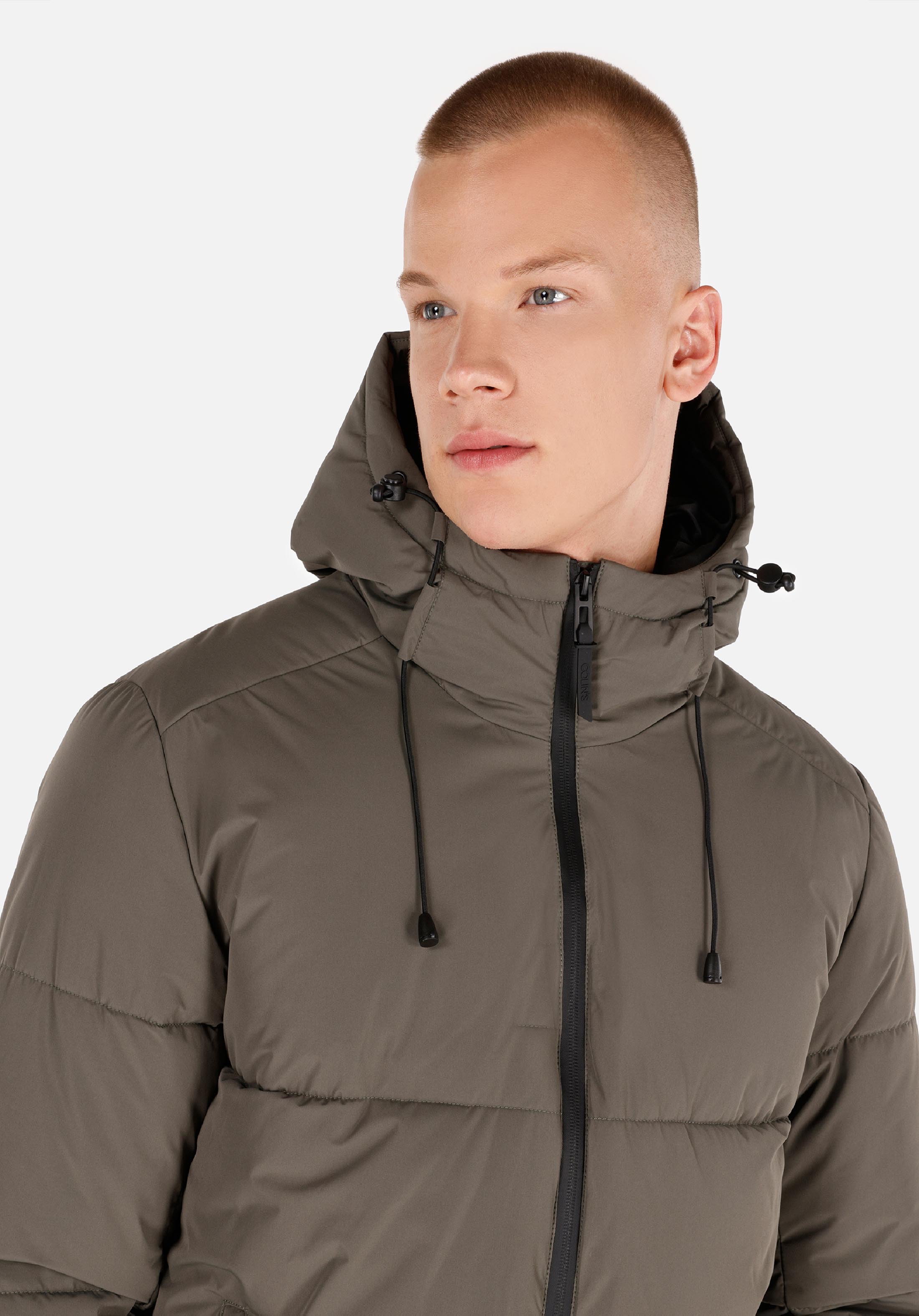 Показать информацию о Мужское зеленое пальто slim fit