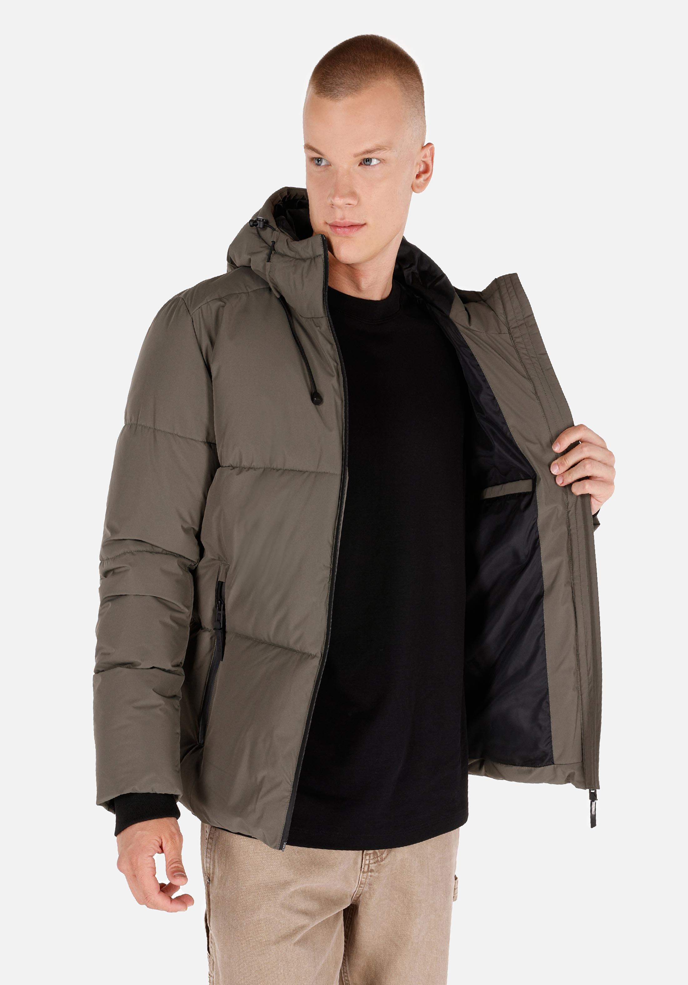 Показать информацию о Мужское зеленое пальто slim fit
