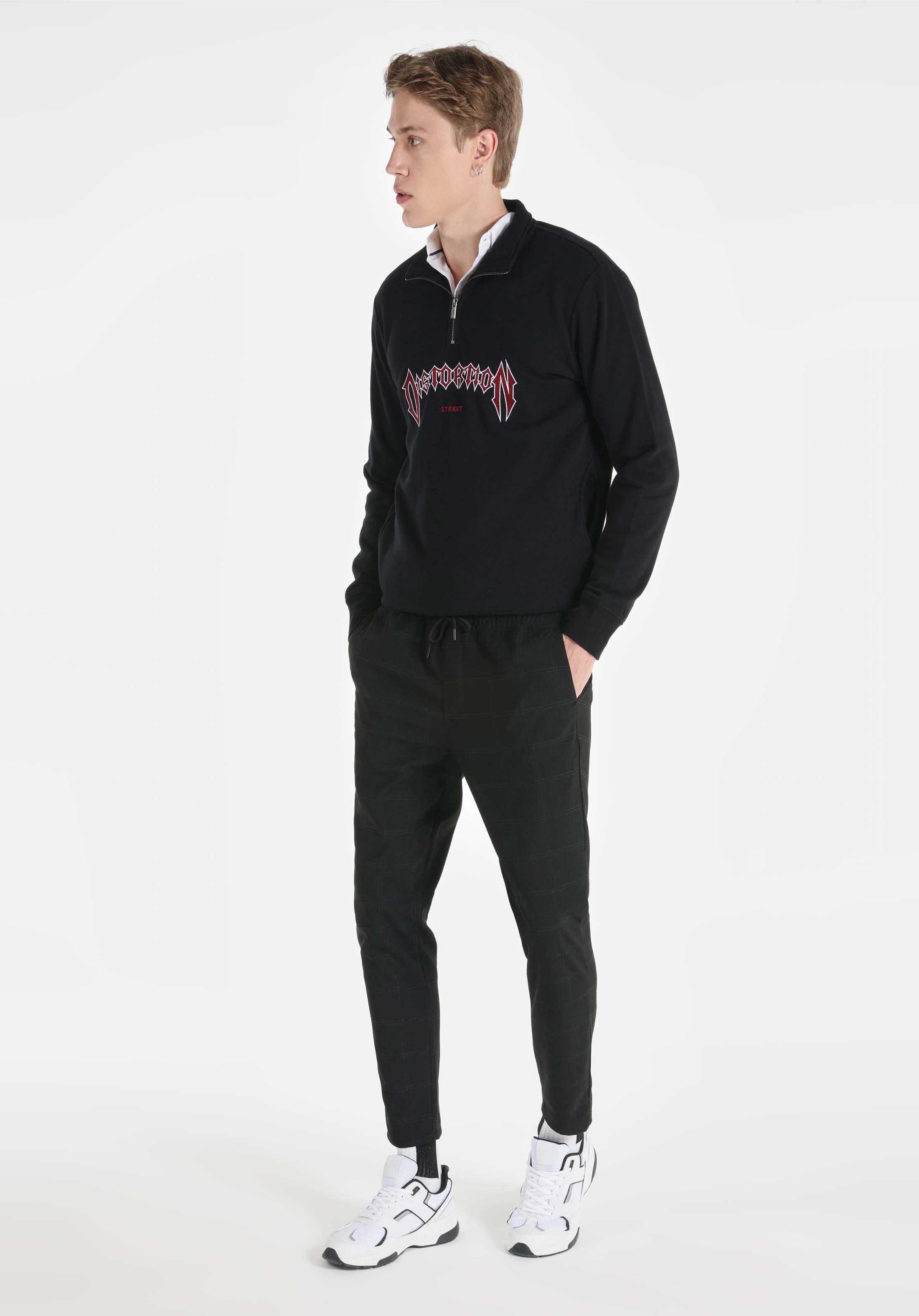 Показать информацию о Мужские черные брюки slim fit средняя посадка