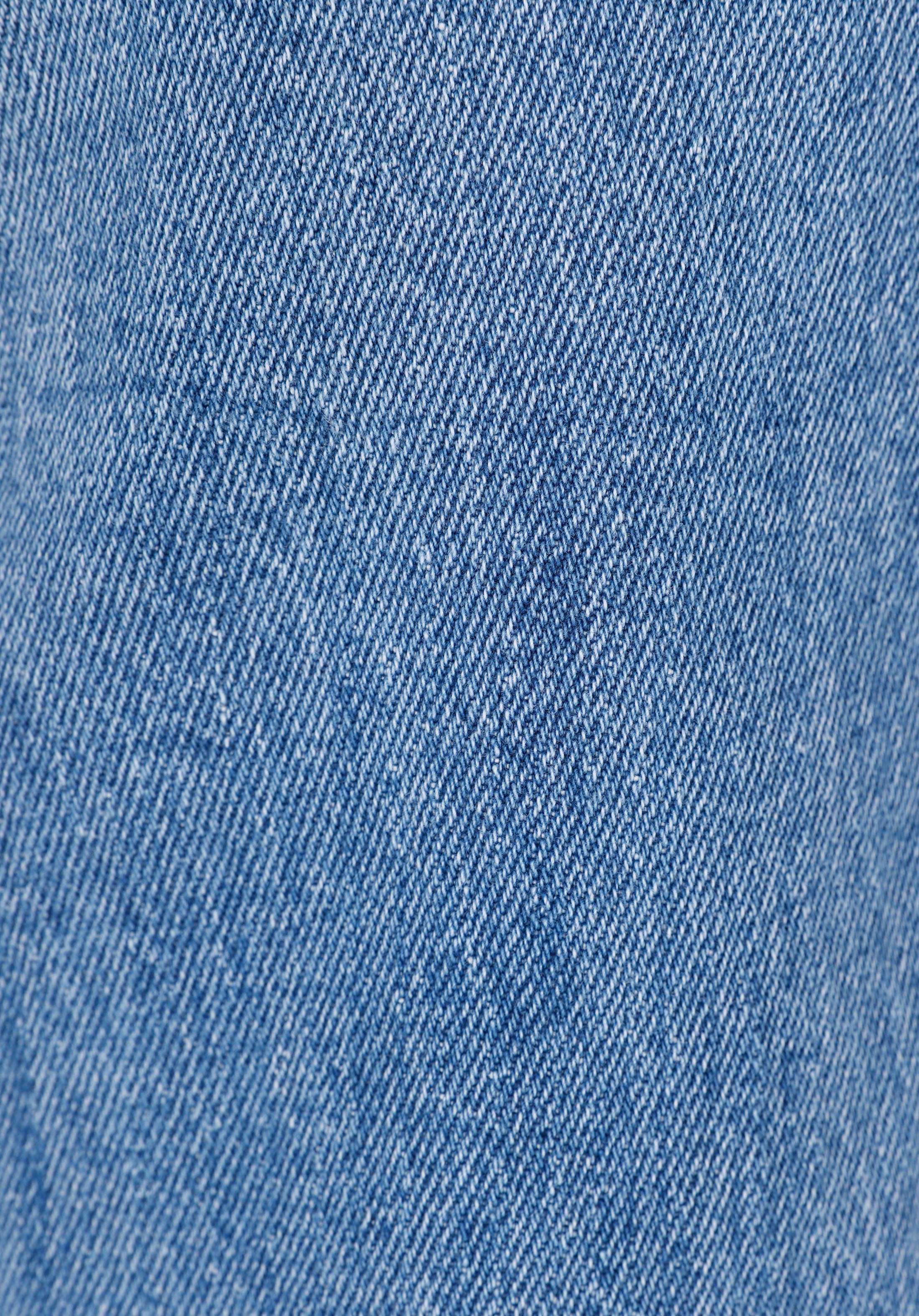 Показать информацию о Slim fit средняя талия узкие женские джинсы цвета индиго