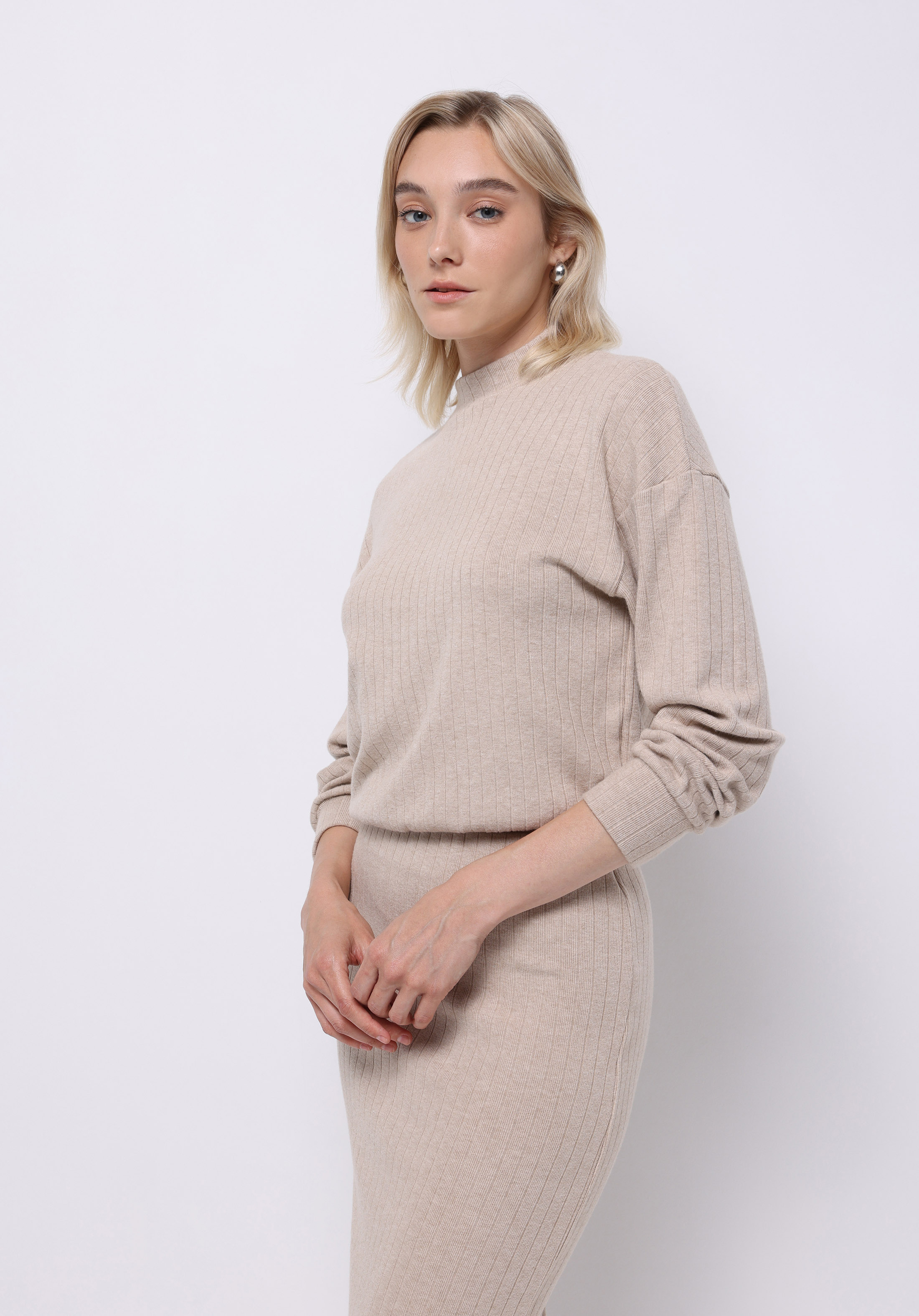 Показать информацию о Женская толстовка