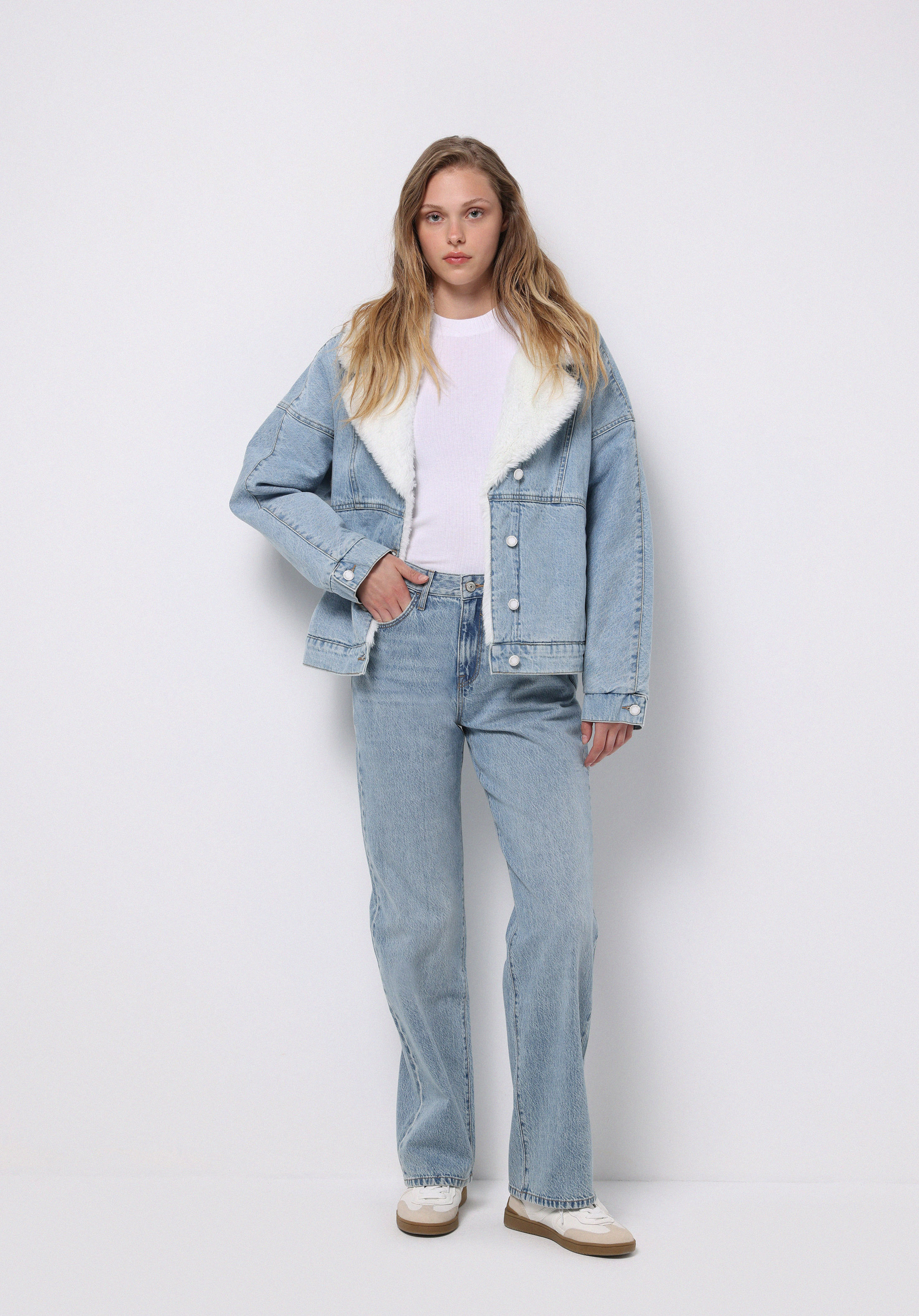 Показать информацию о Женский жакет