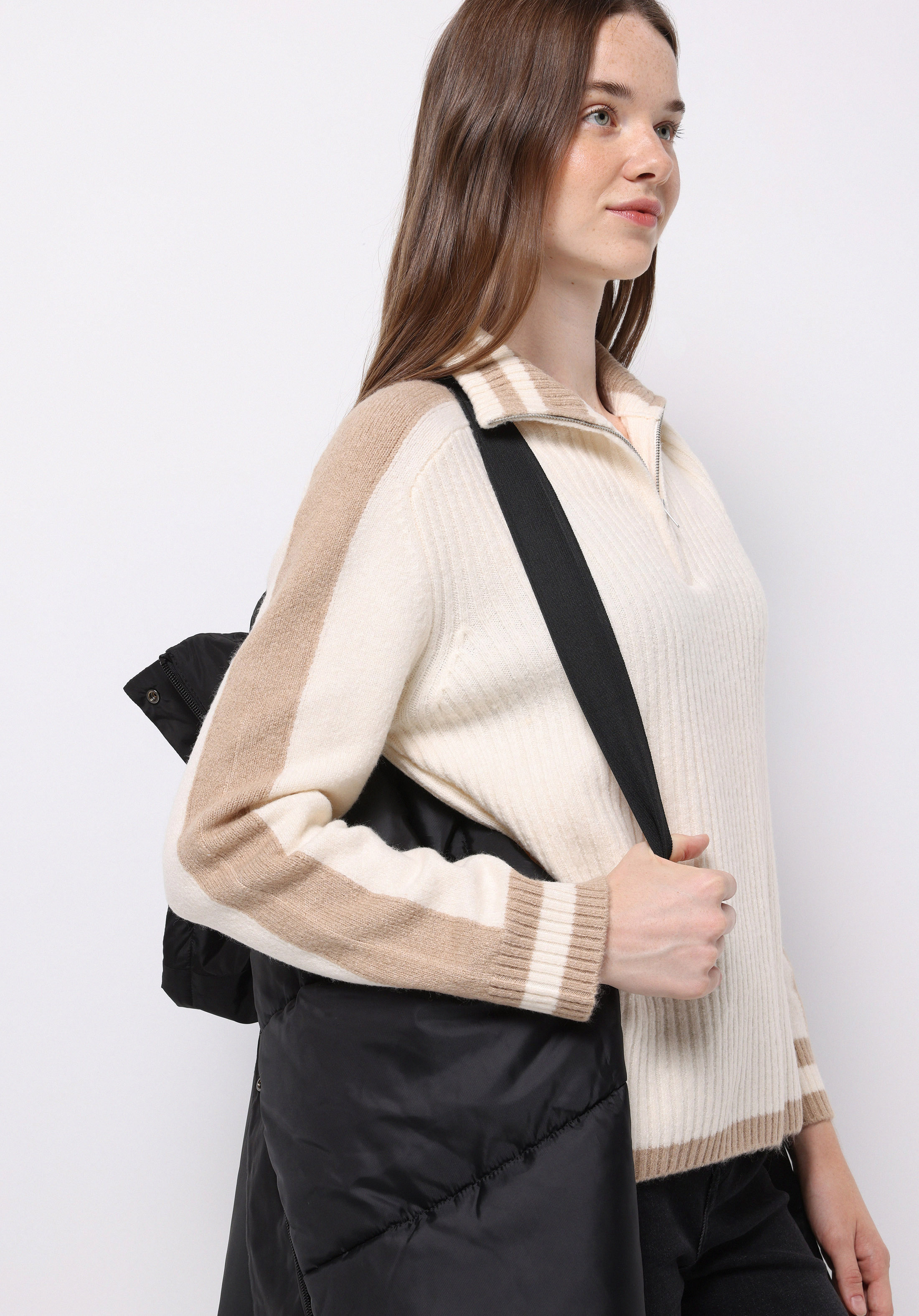 Показать информацию о Жен. Пальто