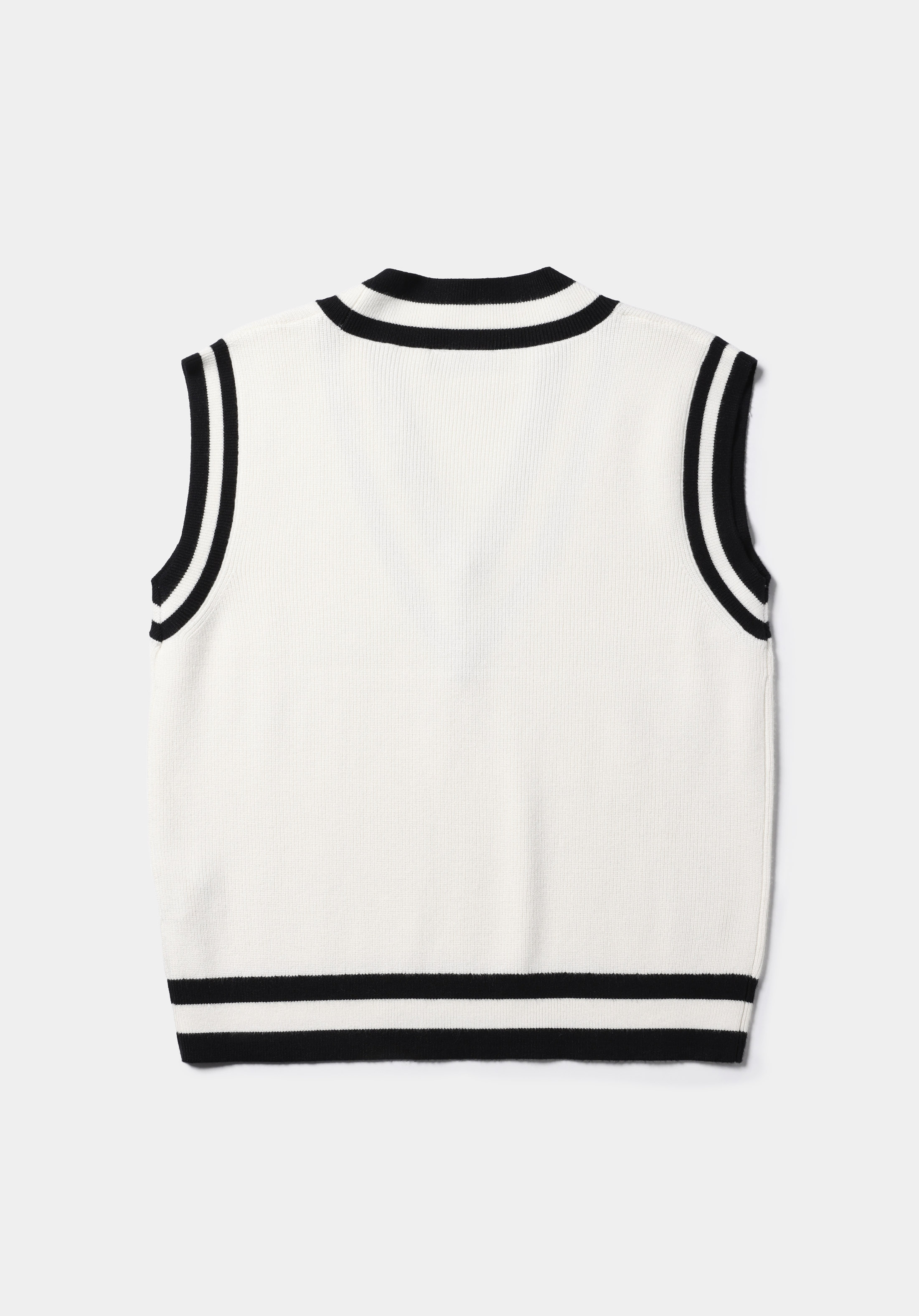 Показать информацию о Женский свитер