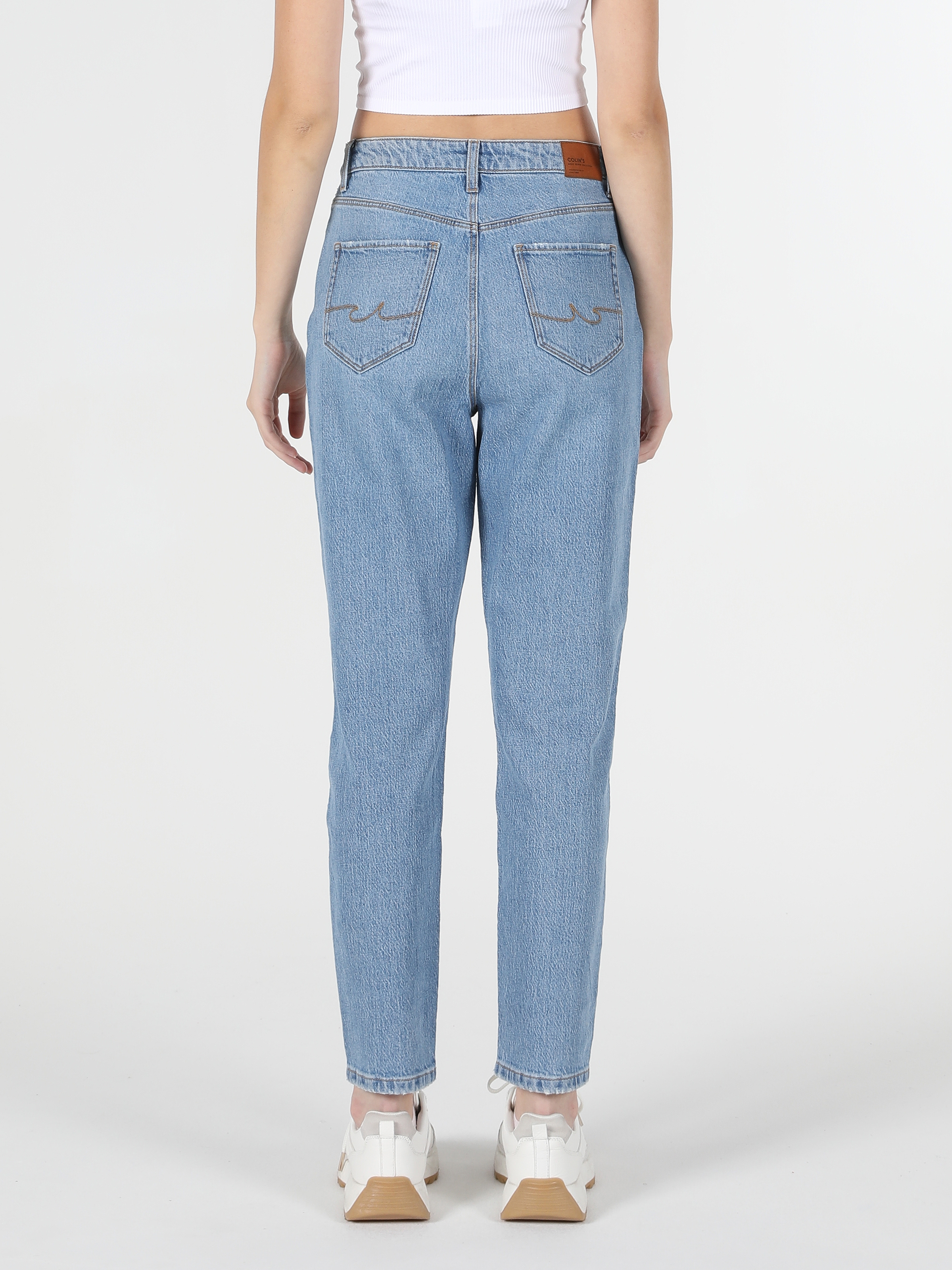 Colins store mom jeans