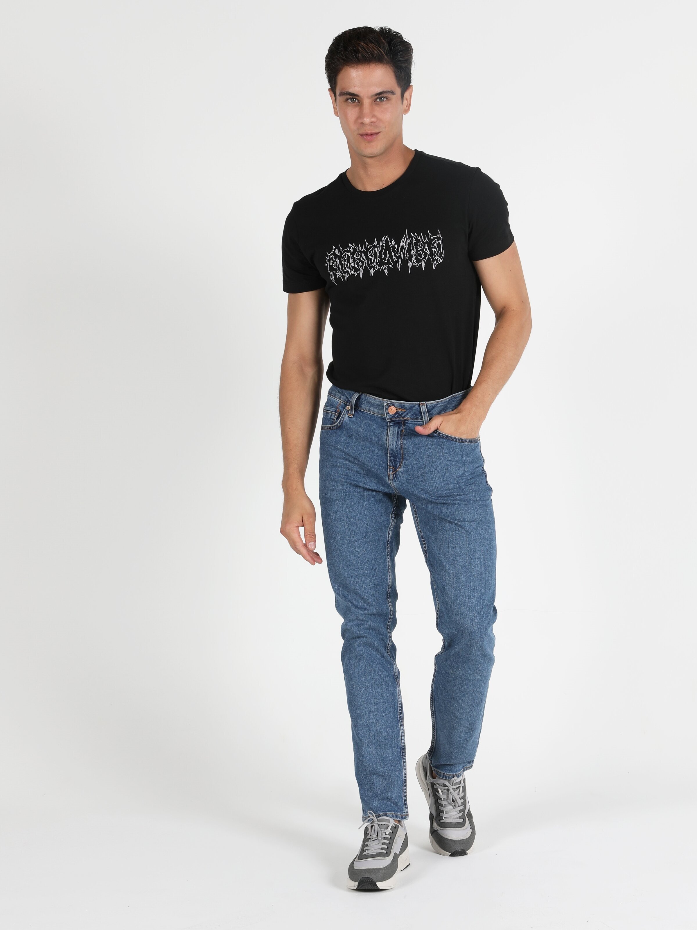 Мужские прямые джинсы 044 KARL straight 