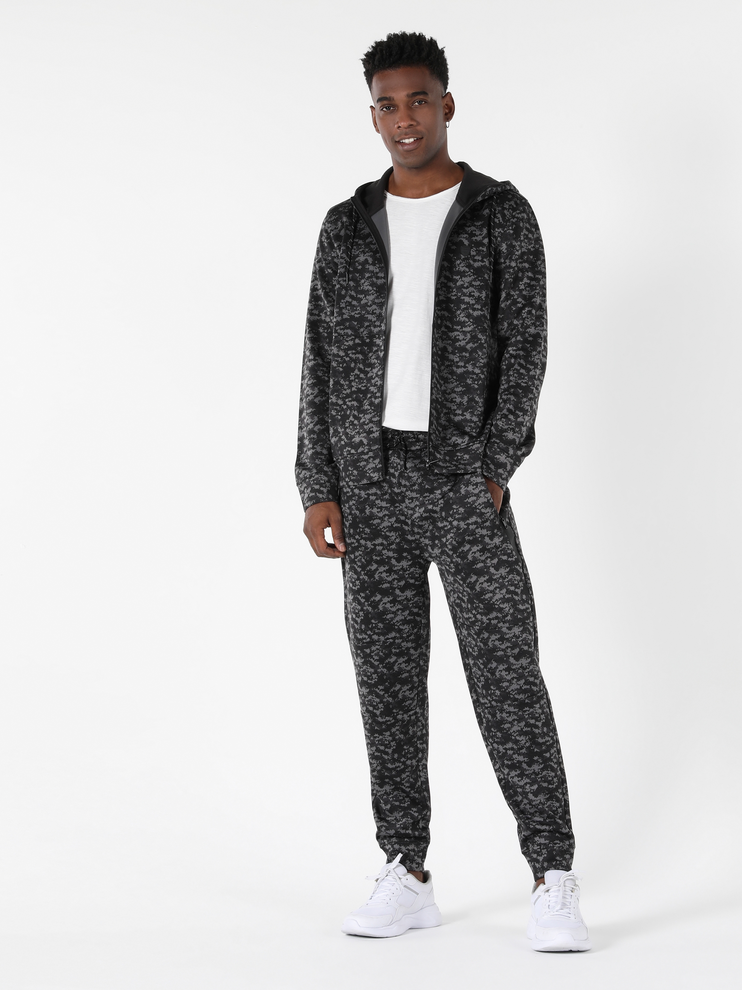 man signature skinny fit jacquard tracksuit with tape