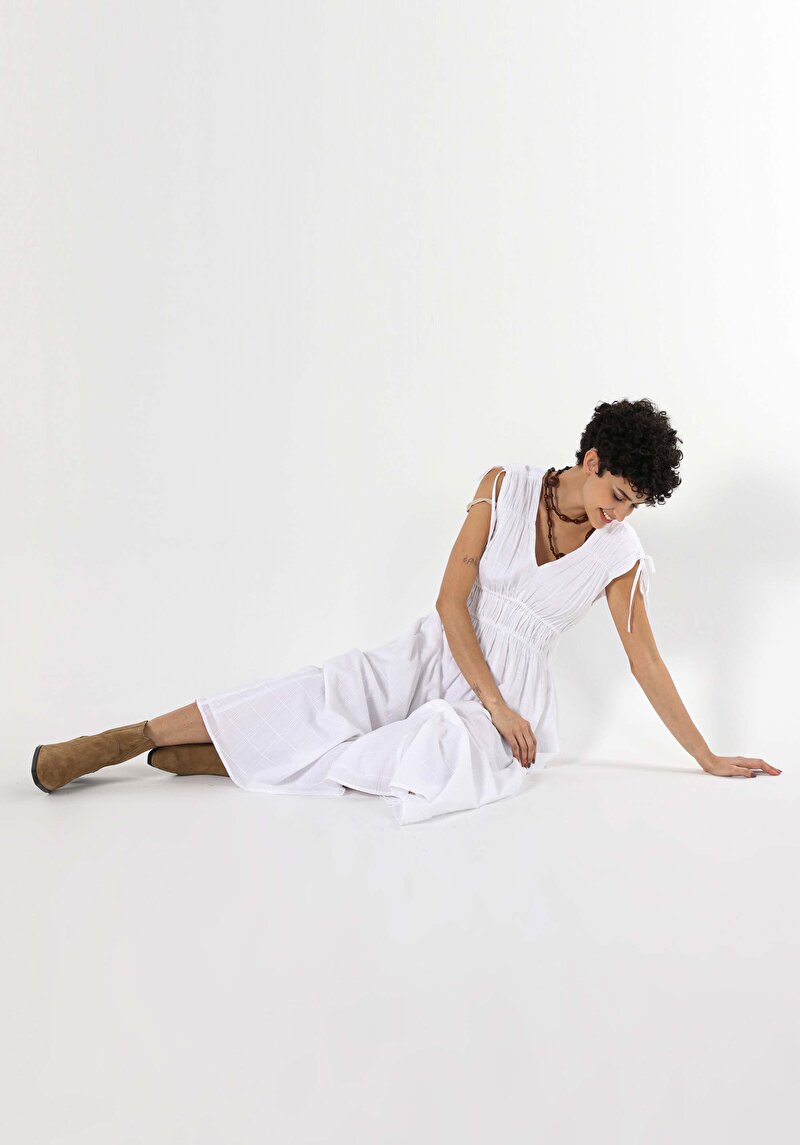 Показать информацию о Женское платье