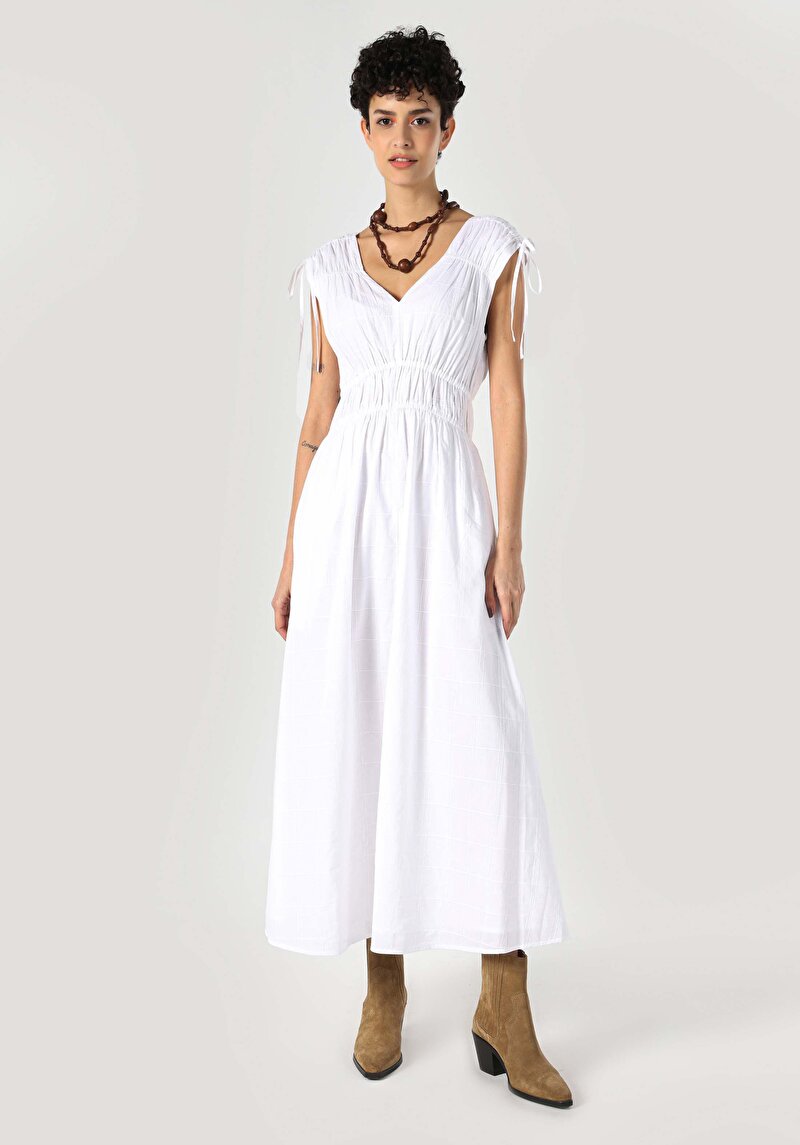 Показать информацию о Женское платье