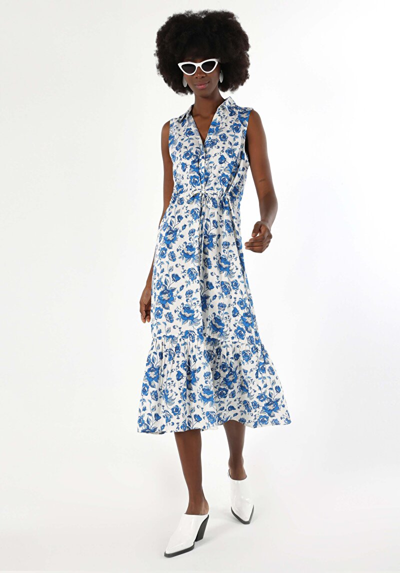 Изображение Женское синее платье приталенного кроя