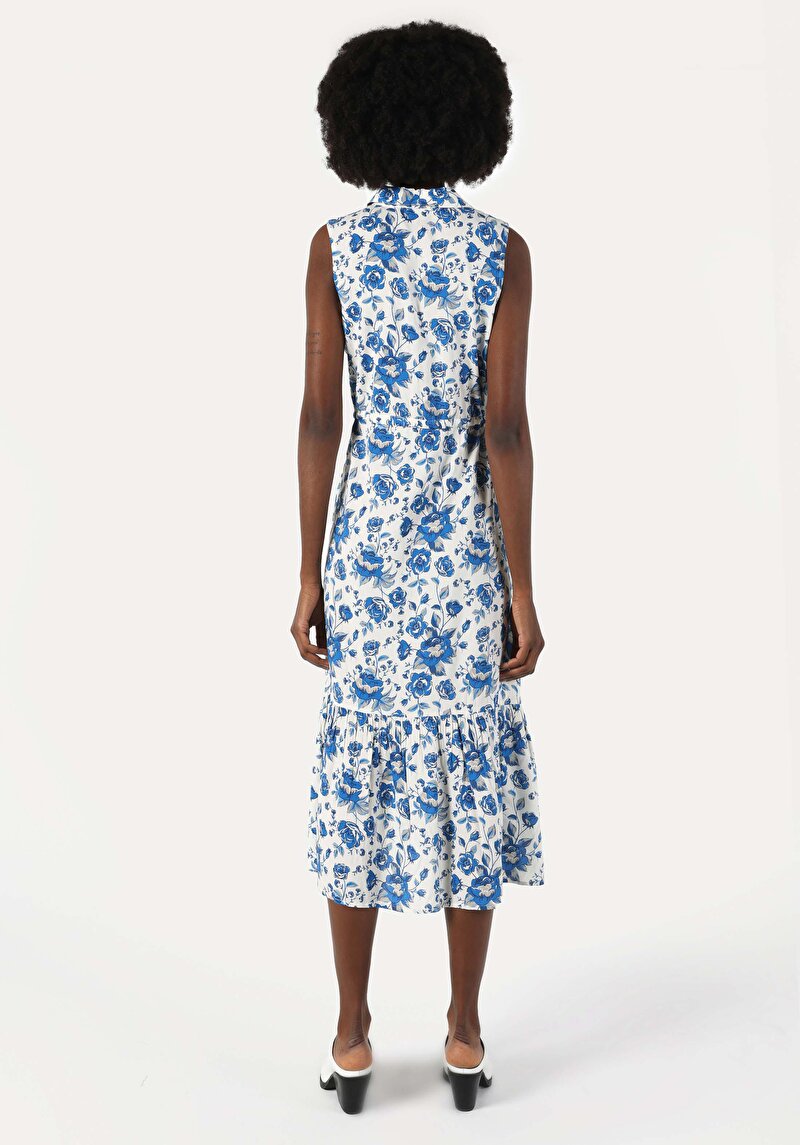 Показать информацию о Женское синее платье приталенного кроя