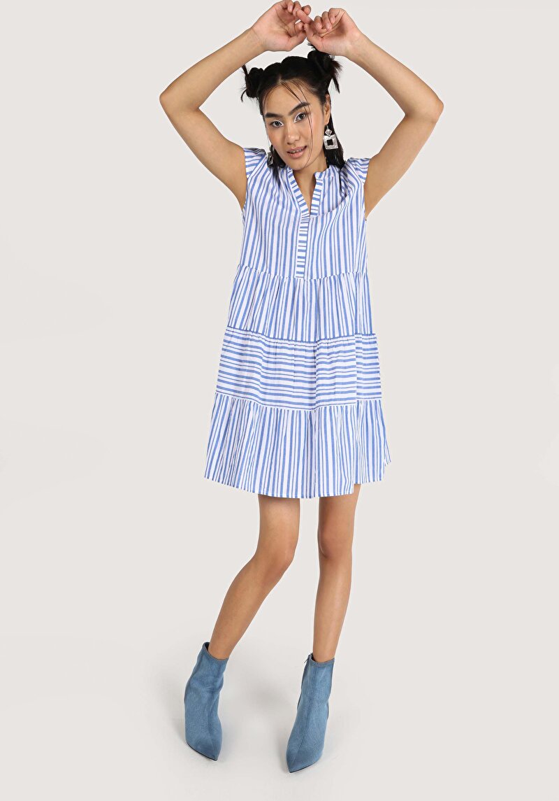 Показать информацию о Женское синее платье стандартного кроя