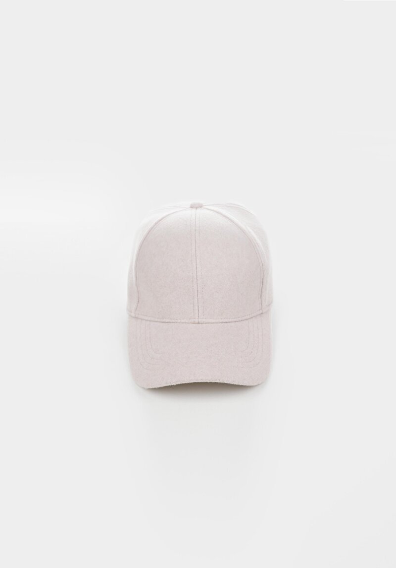 Изображение Женская бежевая бейсболка