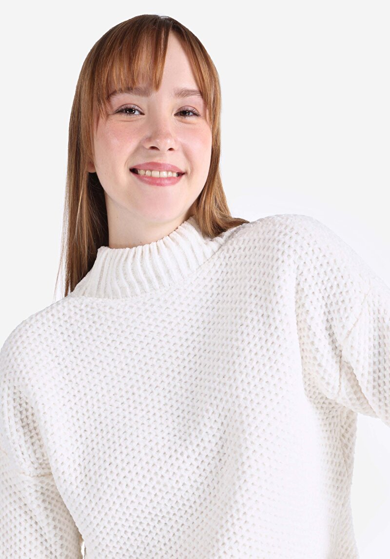 Показать информацию о Женский свитер