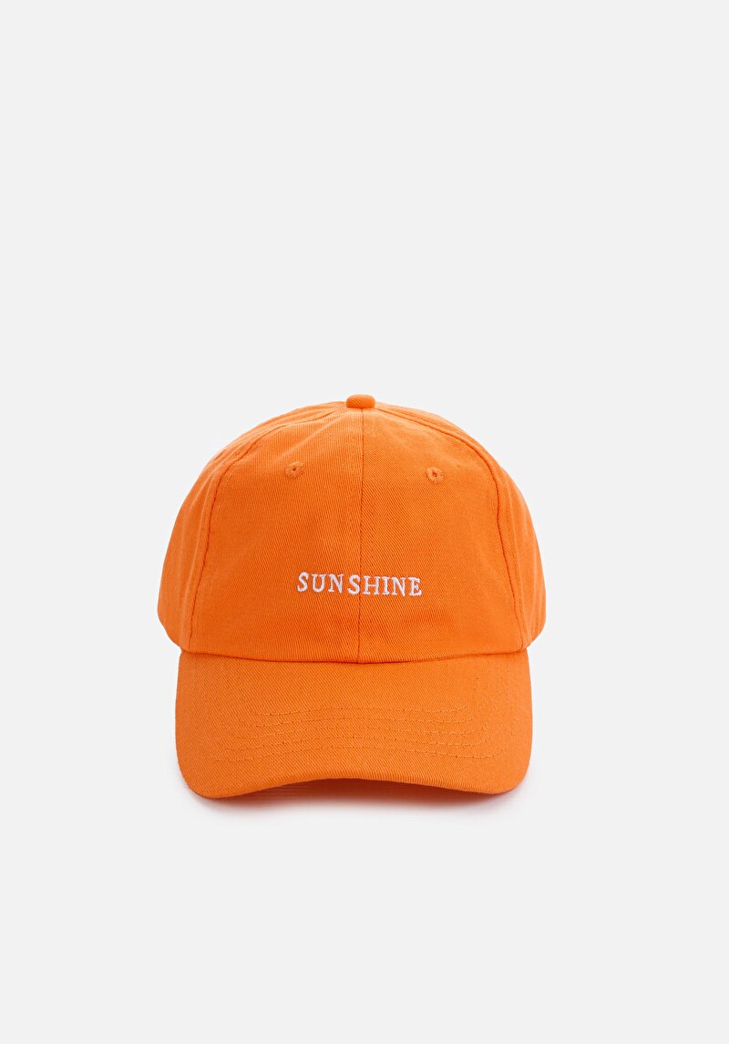 Изображение Женская оранжевая шапка