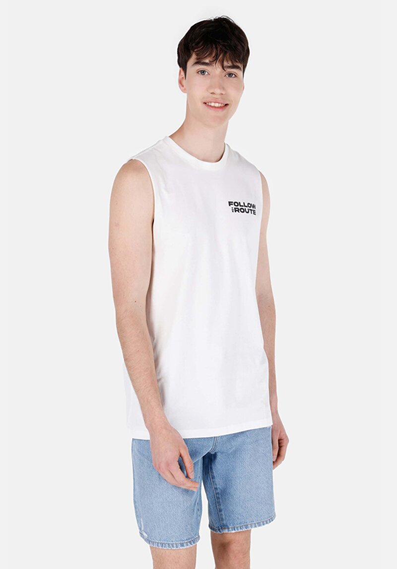 Изображение Мужская белая майка стандартного кроя