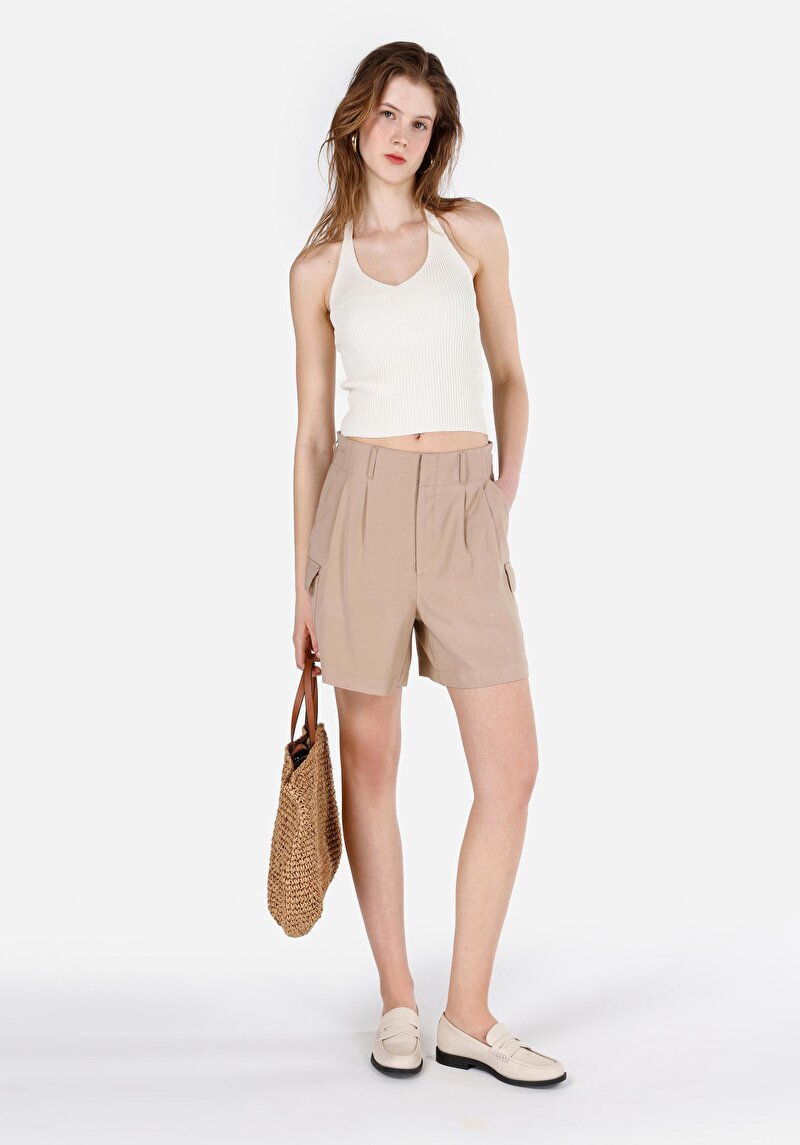Изображение Женские бежевые шорты regular fit, с высокой талией