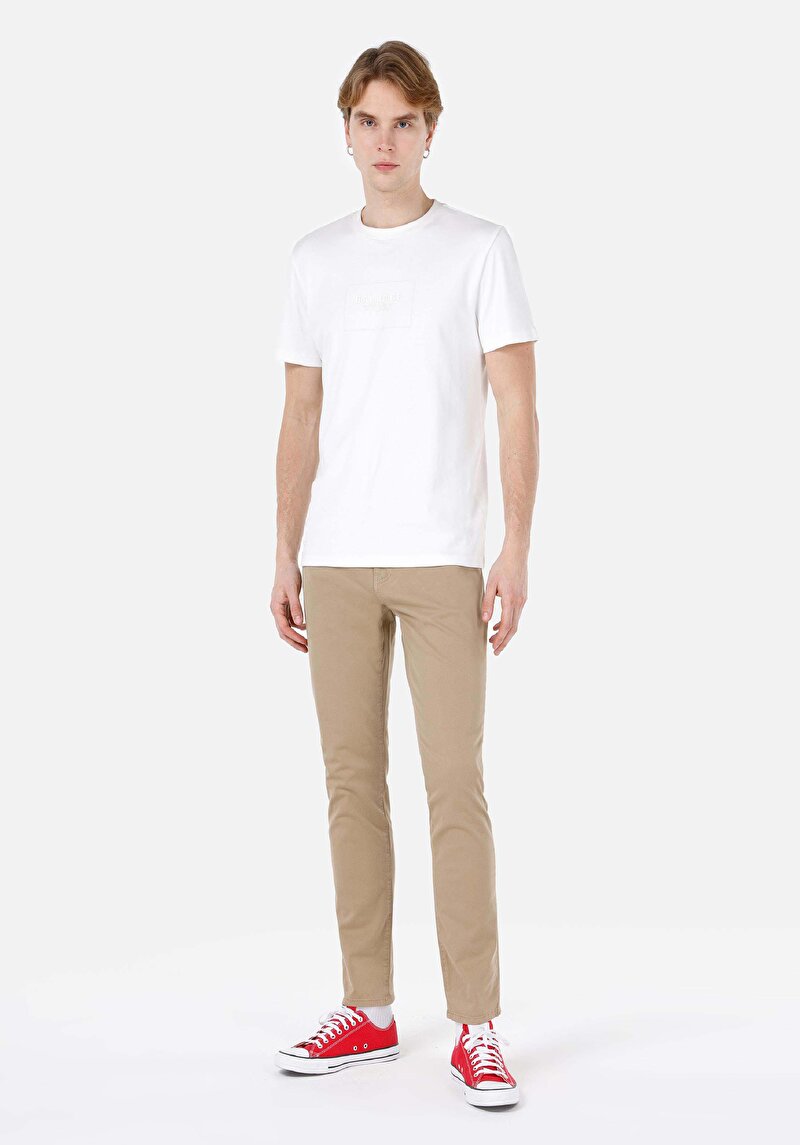 Изображение Мужские прямые коричневые брюки с заниженной посадкой