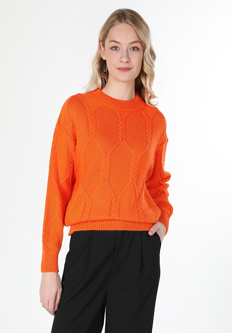 Показать информацию о Женский свитер