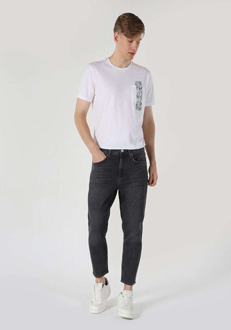 Изображение Мужские джинсы цвета индиго с заниженной посадкой и зауженными штанинами